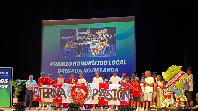 5328ce18 3736 42c2 9438 49af9a410075 5328ce18 3736 42c2 9438 49af9a410075