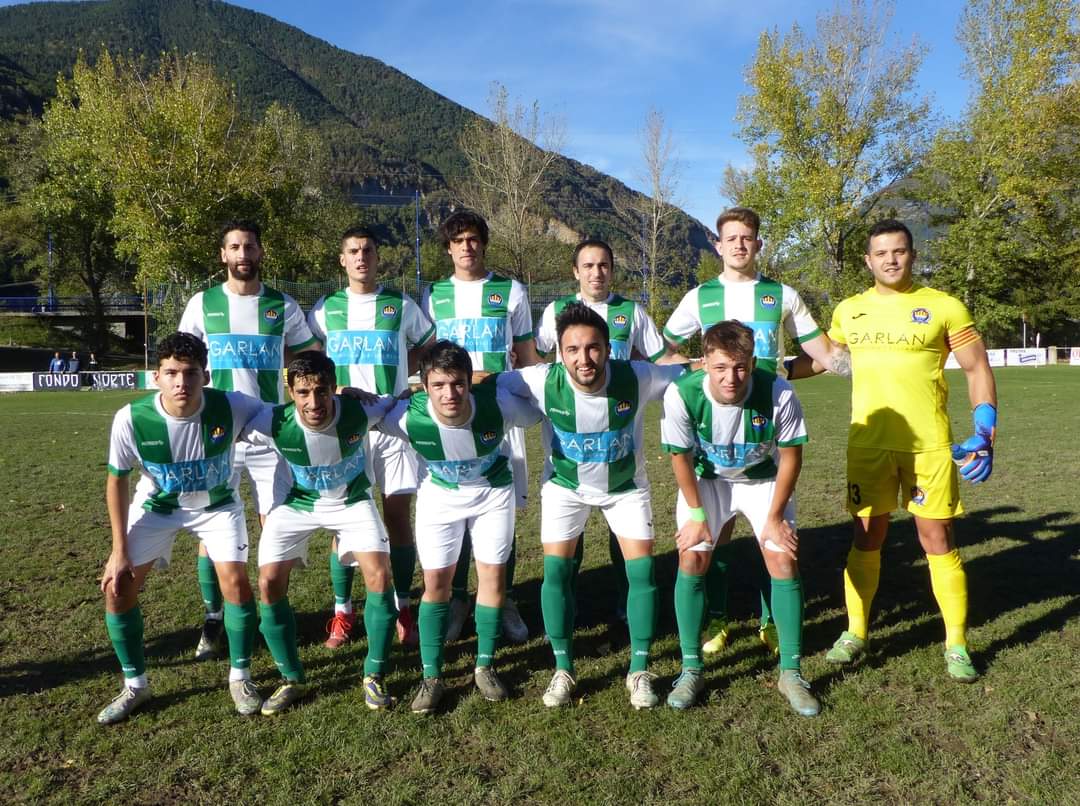 Once del Biescas en un partido disputado en el Fernando Escartín. 