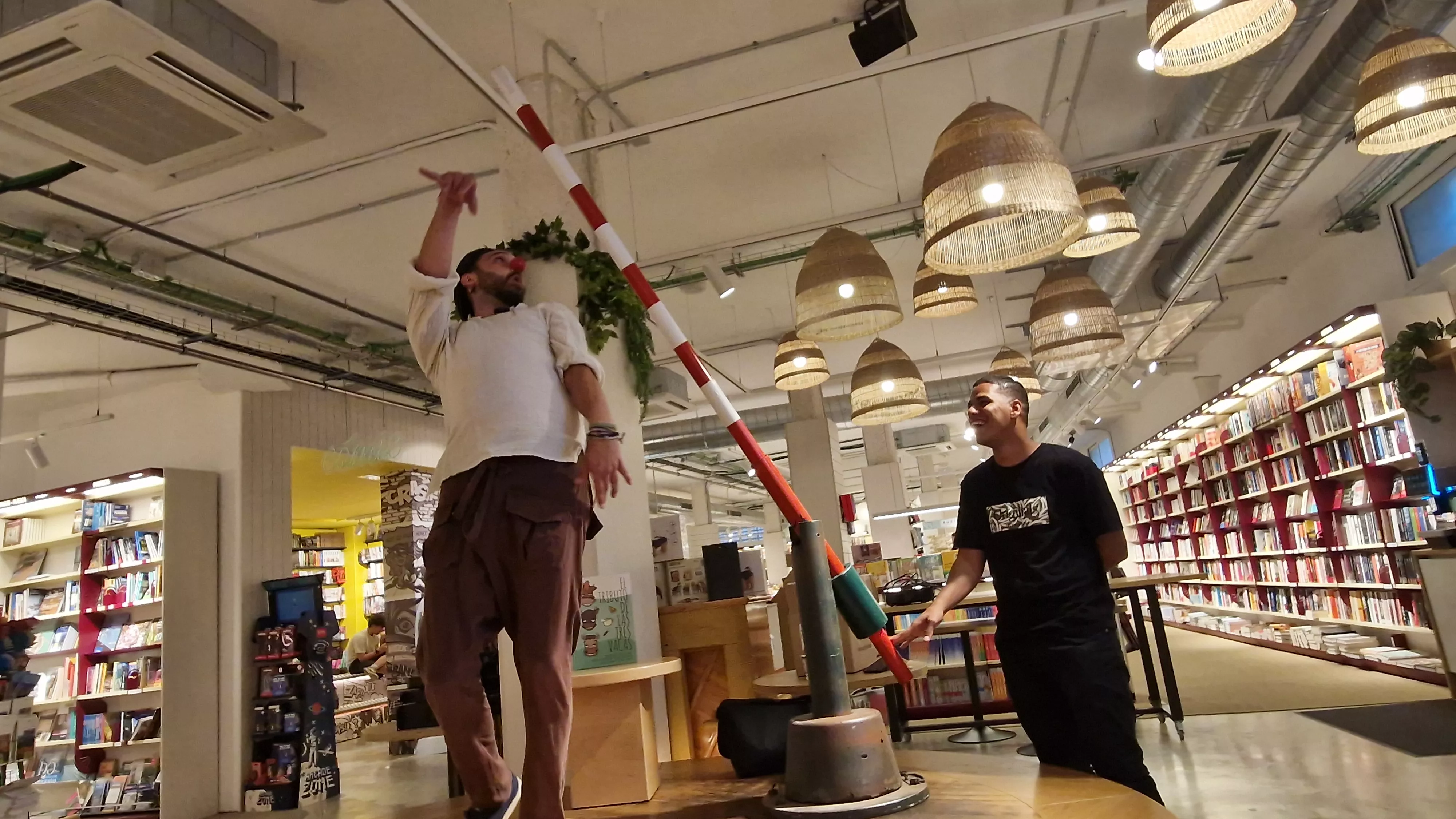 Valentia nuestra cultura contada, con Guillermo Gorría y Yefri. Foto Myriam Martínez