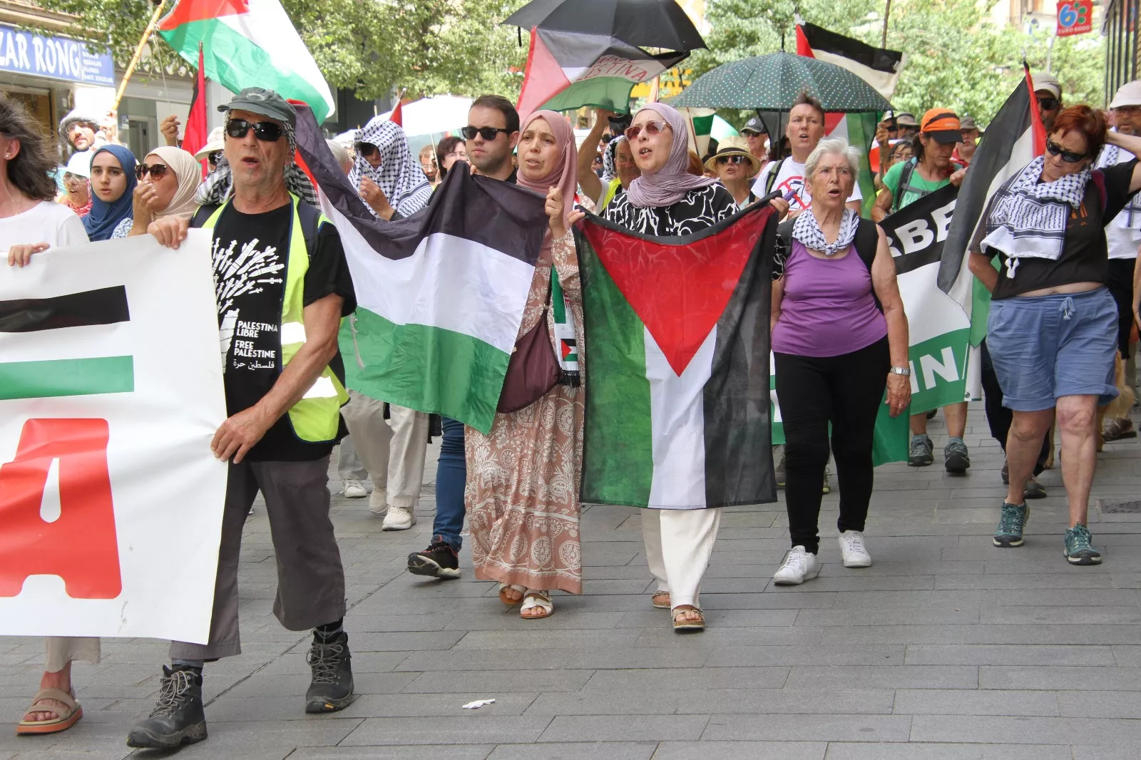 Marcha Nueno-Huesca por Palestina. Foto Carlos Neofato