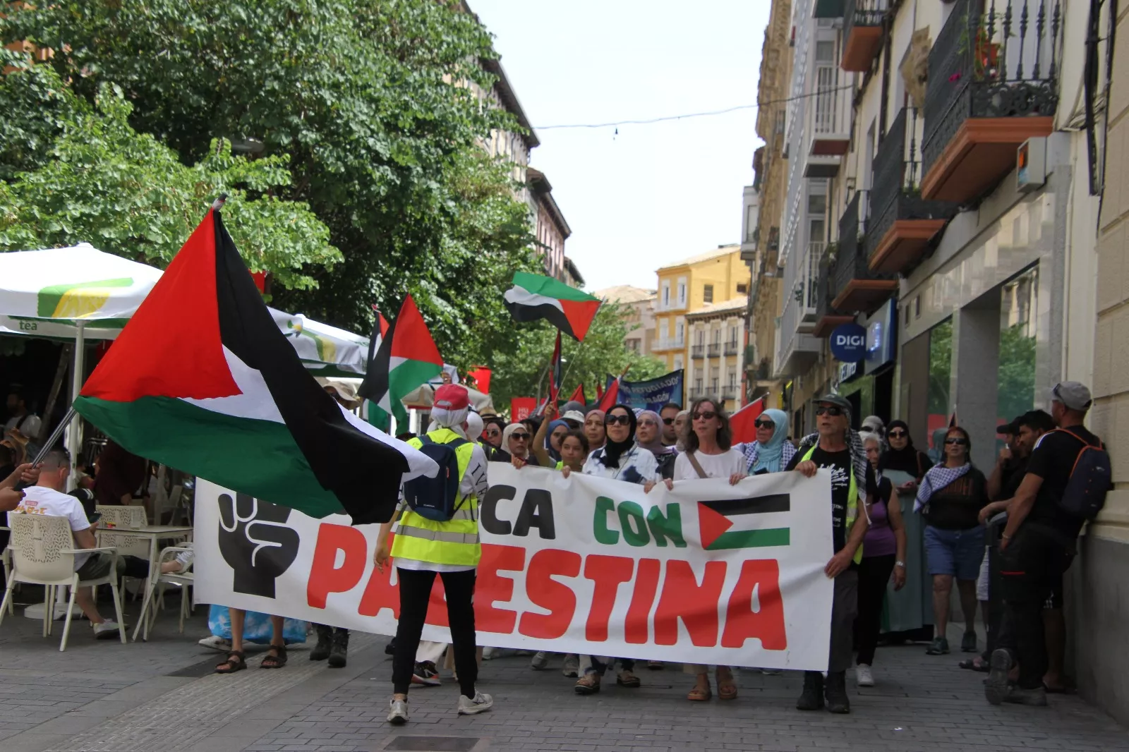 Marcha Nueno-Huesca por Palestina. Foto Carlos Neofato