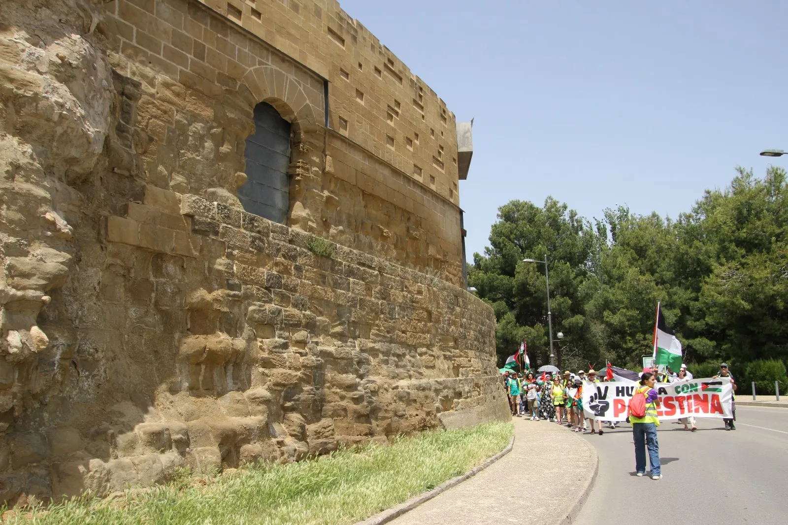 Marcha Nueno-Huesca por Palestina. Foto Carlos Neofato