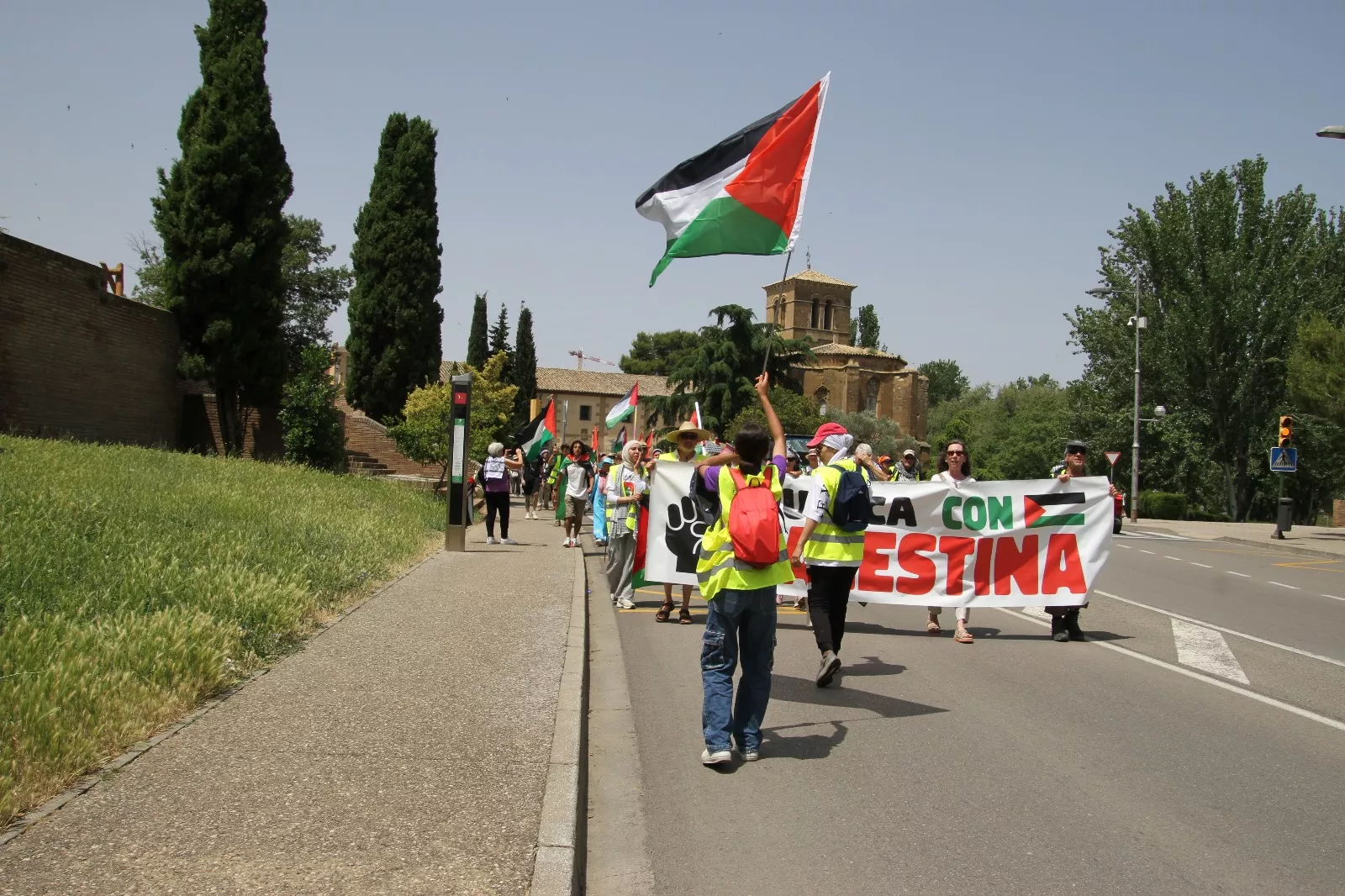 Marcha Nueno-Huesca por Palestina. Foto Carlos Neofato