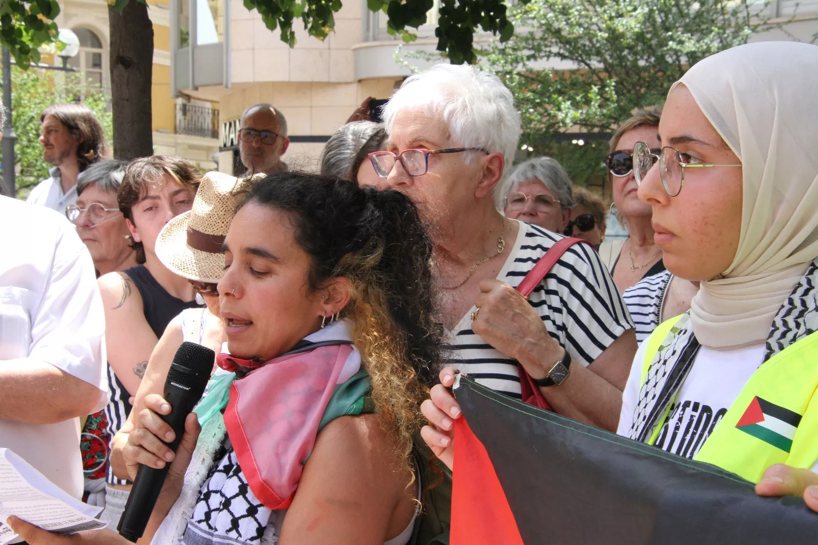 Marcha Nueno-Huesca por Palestina. Foto Carlos Neofato