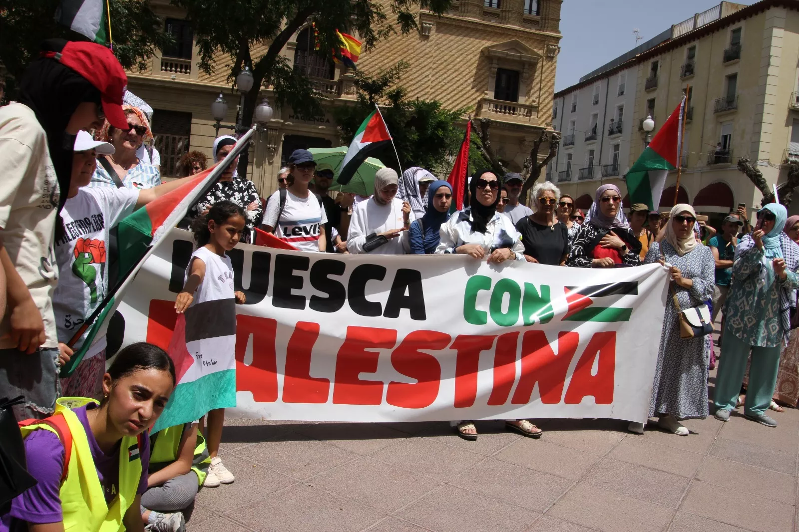 Marcha Nueno-Huesca por Palestina. Foto Carlos Neofato