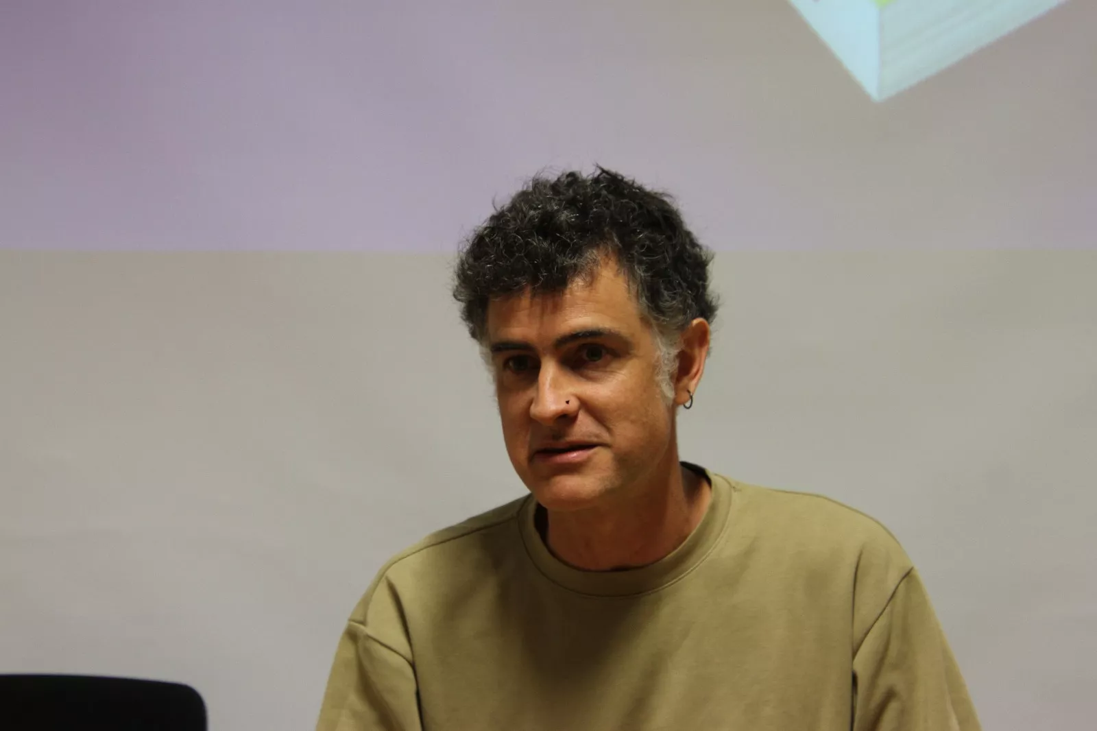 Jornada inaugural del ciclo "Día Orwell en Aragón 2025". Foto Carlos Neofato