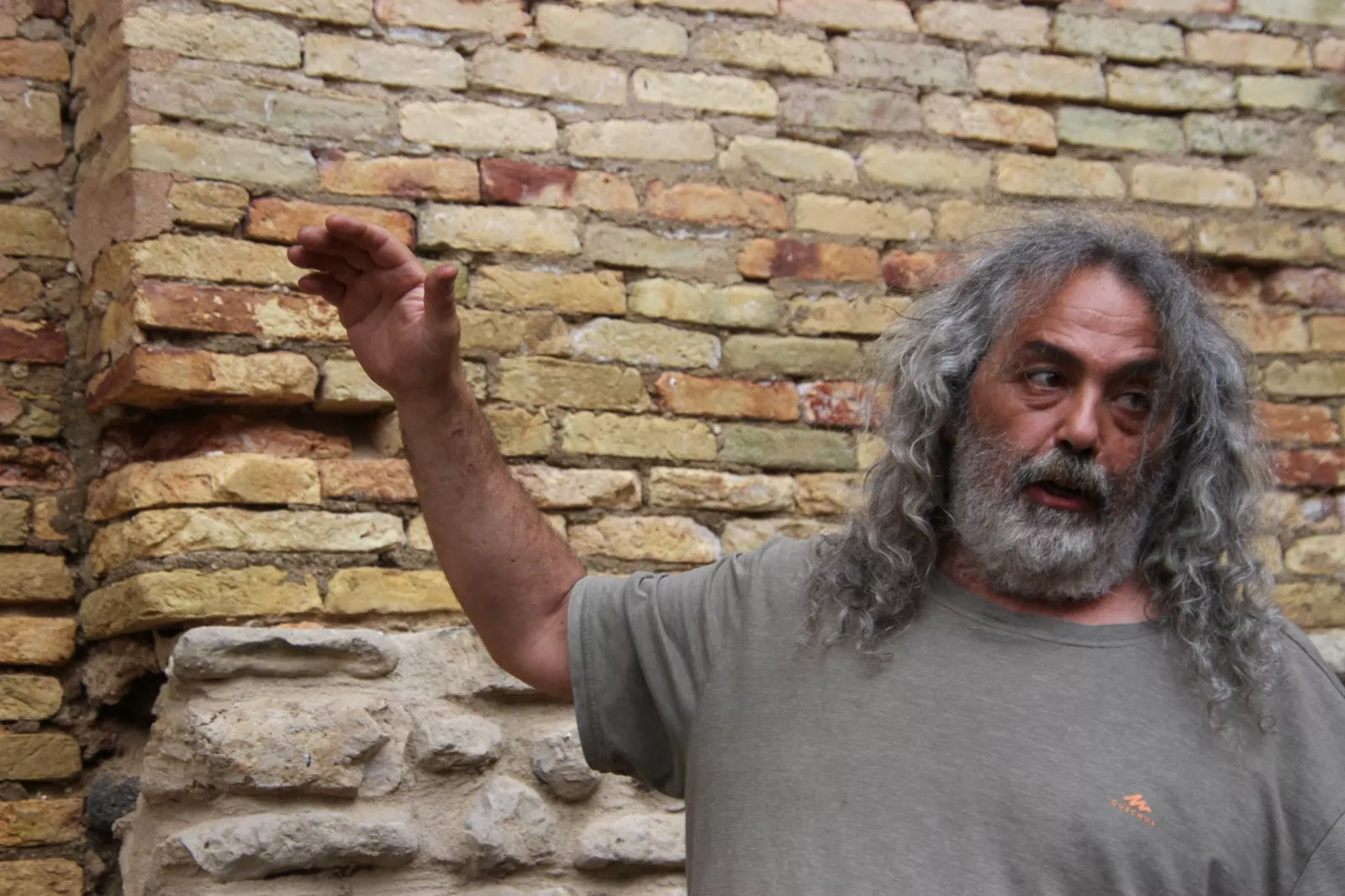 Jornadas sobre Orwell 2025 en Poleñino. Foto Carlos Neofato