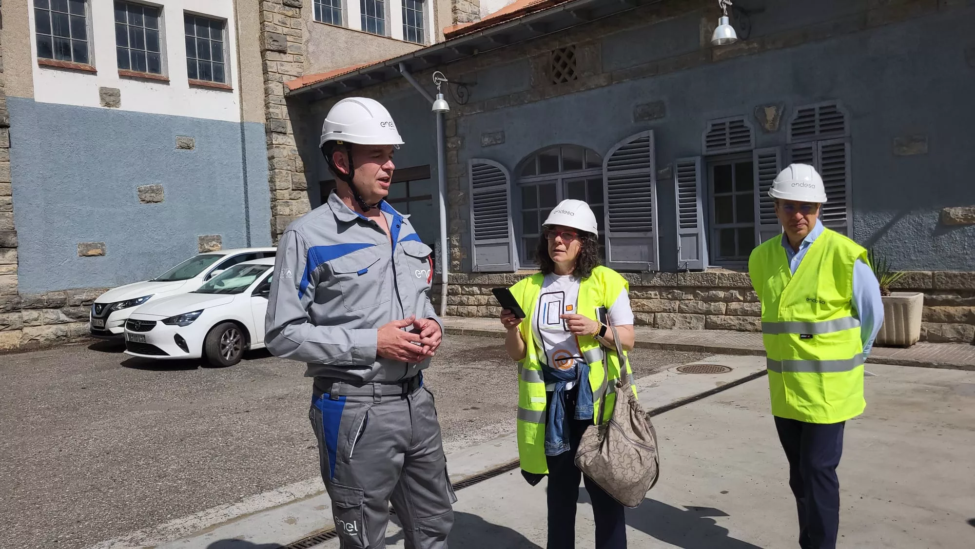 Visita de medios de comunicación a las centrales de Eriste y Seira