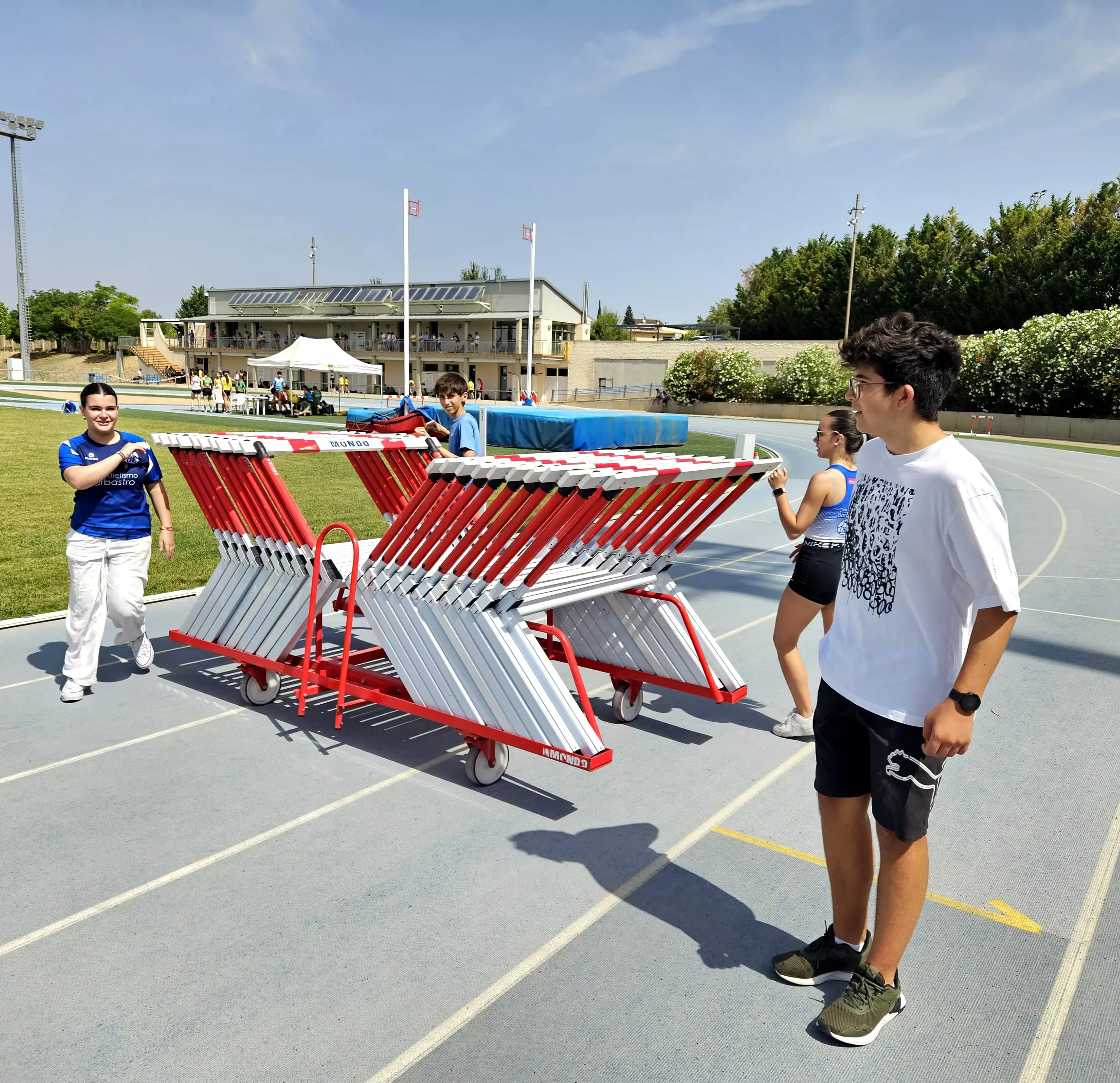 f245e14c d714 4e76 b864 943d5a2092bd