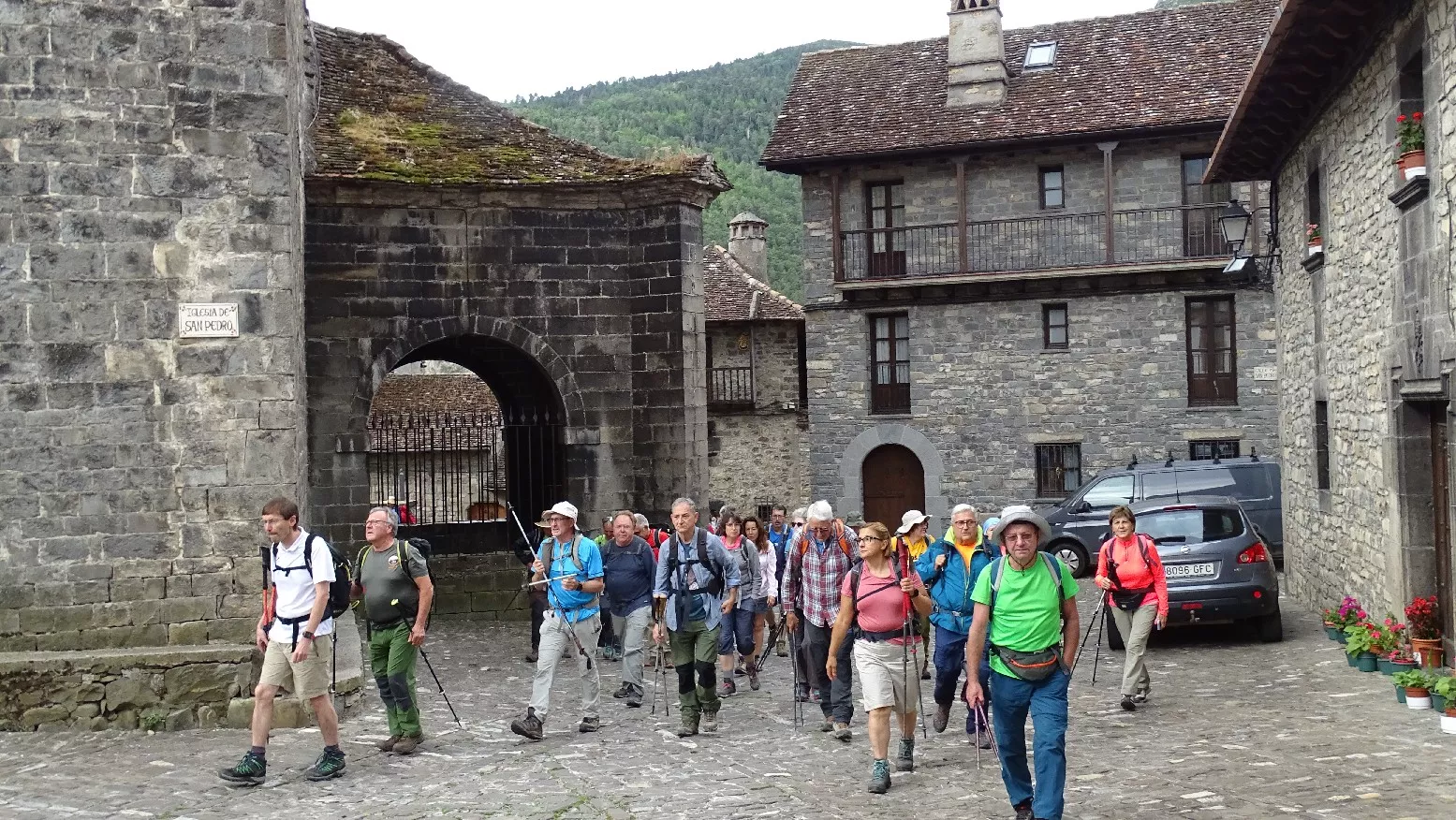 Paseo por Ansó. Foto Alfredo Zazo