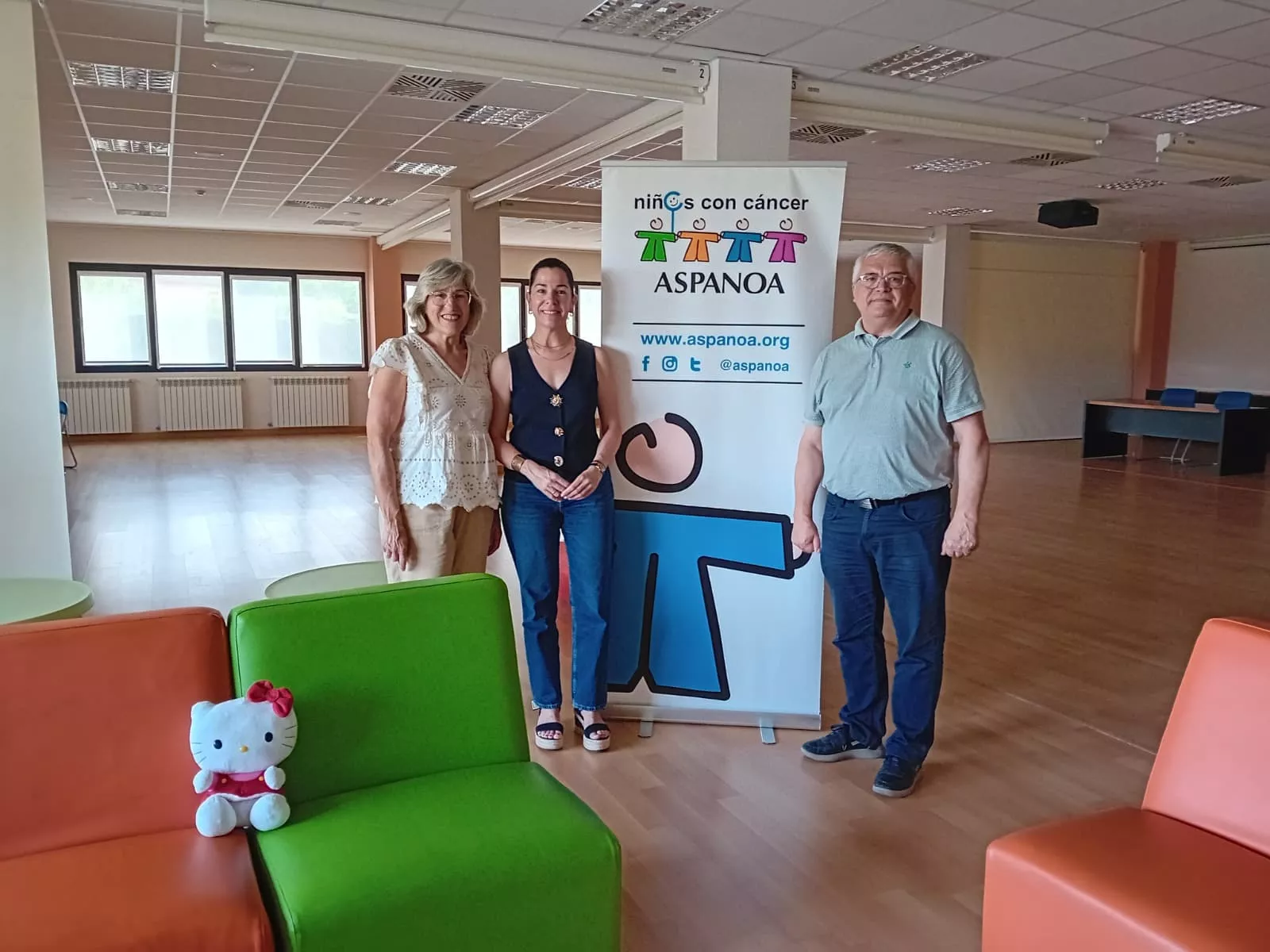 Lola Ibort ha visitado la casa que Aspanoa tiene en Almudévar.