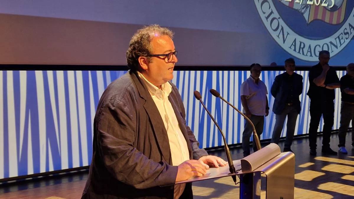 Entrega de trofeos en Huesca. Foto: RFAF