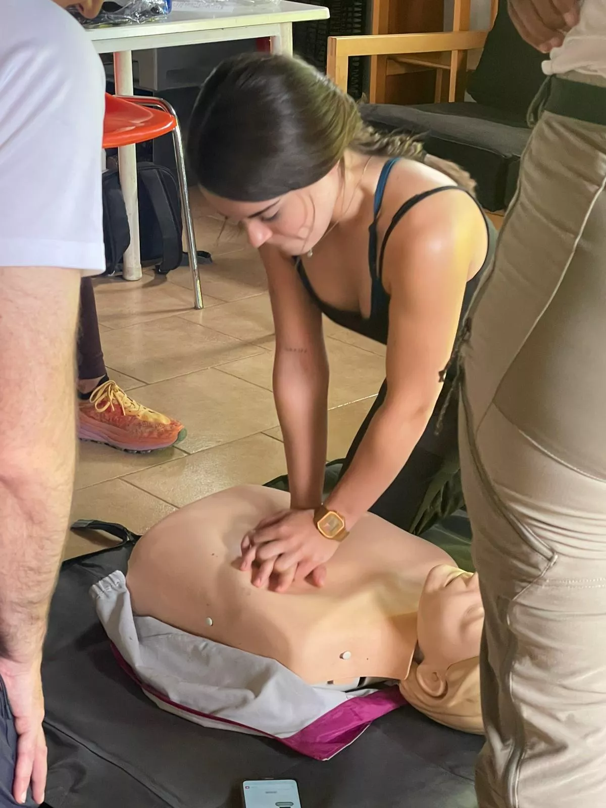 Curso de primeros auxilios organizado en Laspaúles por Vuela Sobre Montañas.