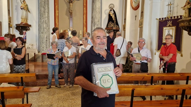 Fernando Buisán. El Coro de la Universidad Ciudadana en Monflorite. Foto Myriam Martínez