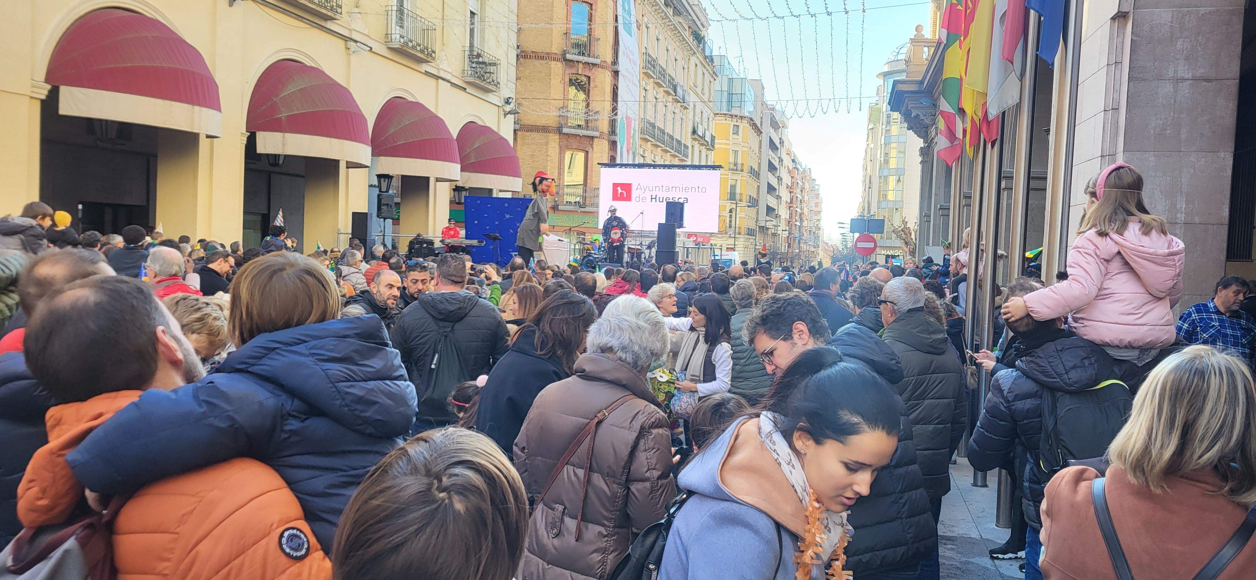 Magnífico ambiente y cartel de completo en las Campanadas Infantiles de Huesca. Foto Myriam Martínez 