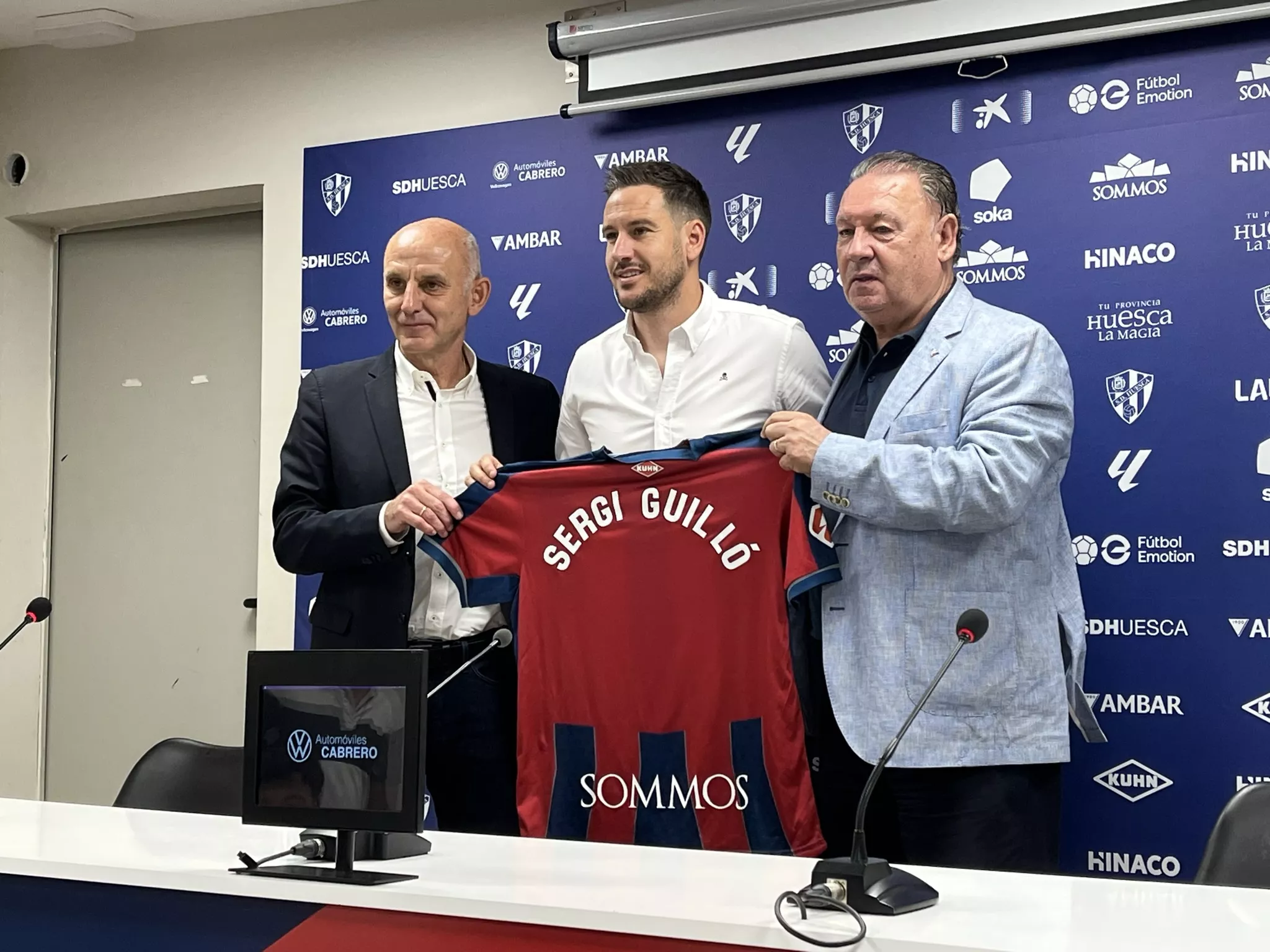 Sergi Guilló, nuevo entrenador del Huesca. Foto: Adri Mora