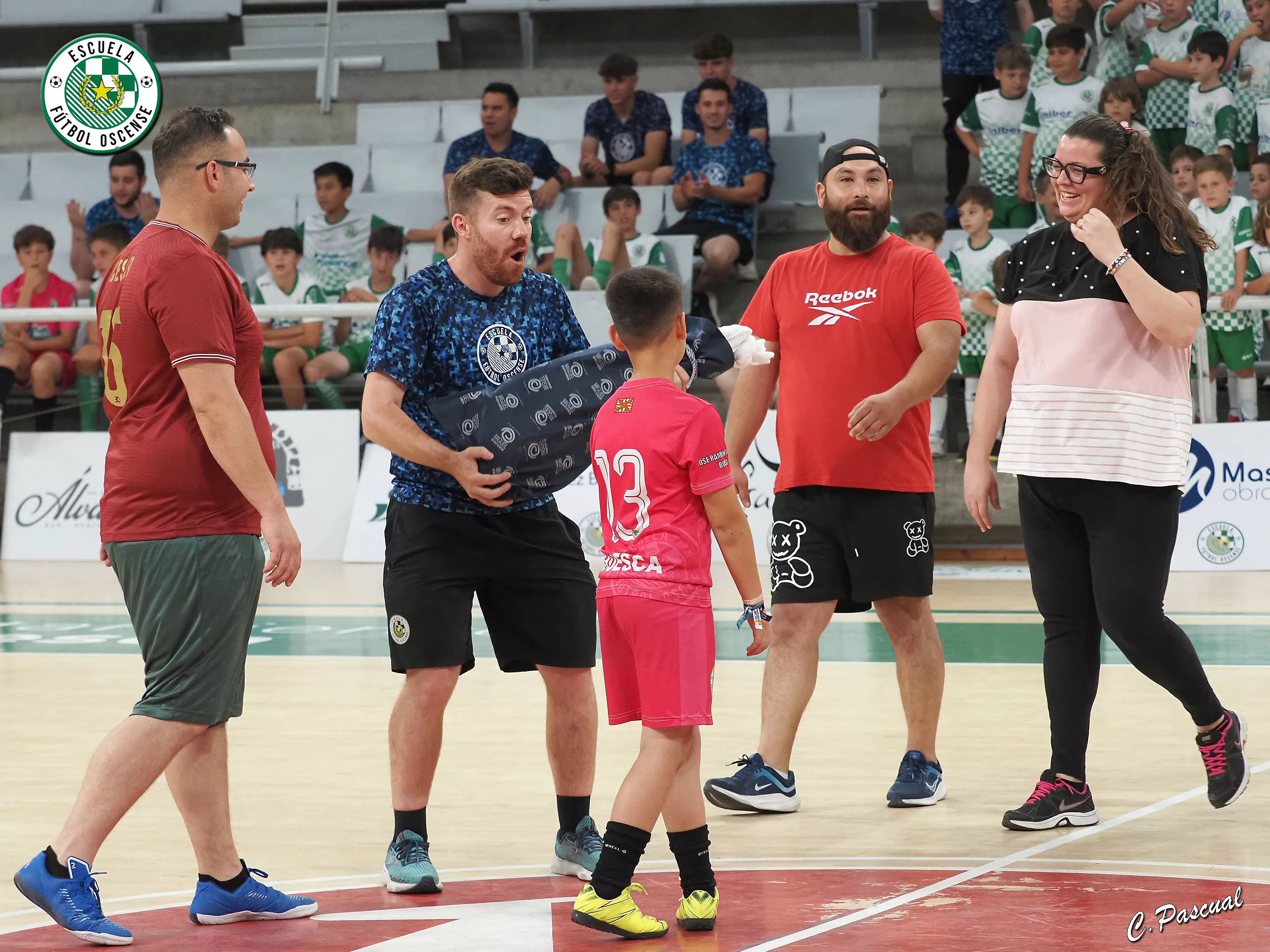 Imágenes de la fiesta de la EFO