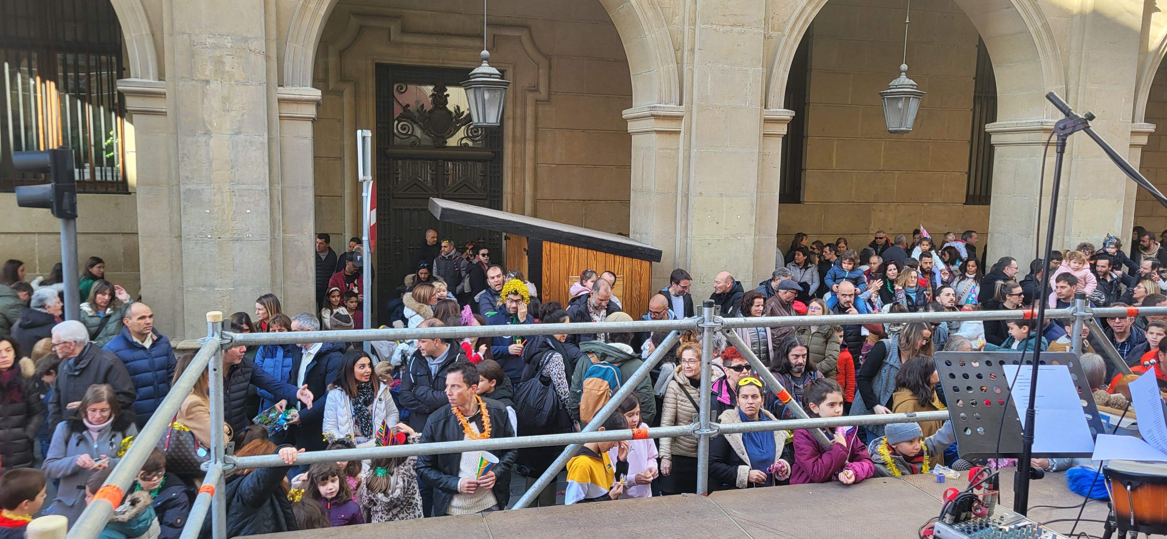 Magnífico ambiente y cartel de completo en las Campanadas Infantiles de Huesca. Foto Myriam Martínez 