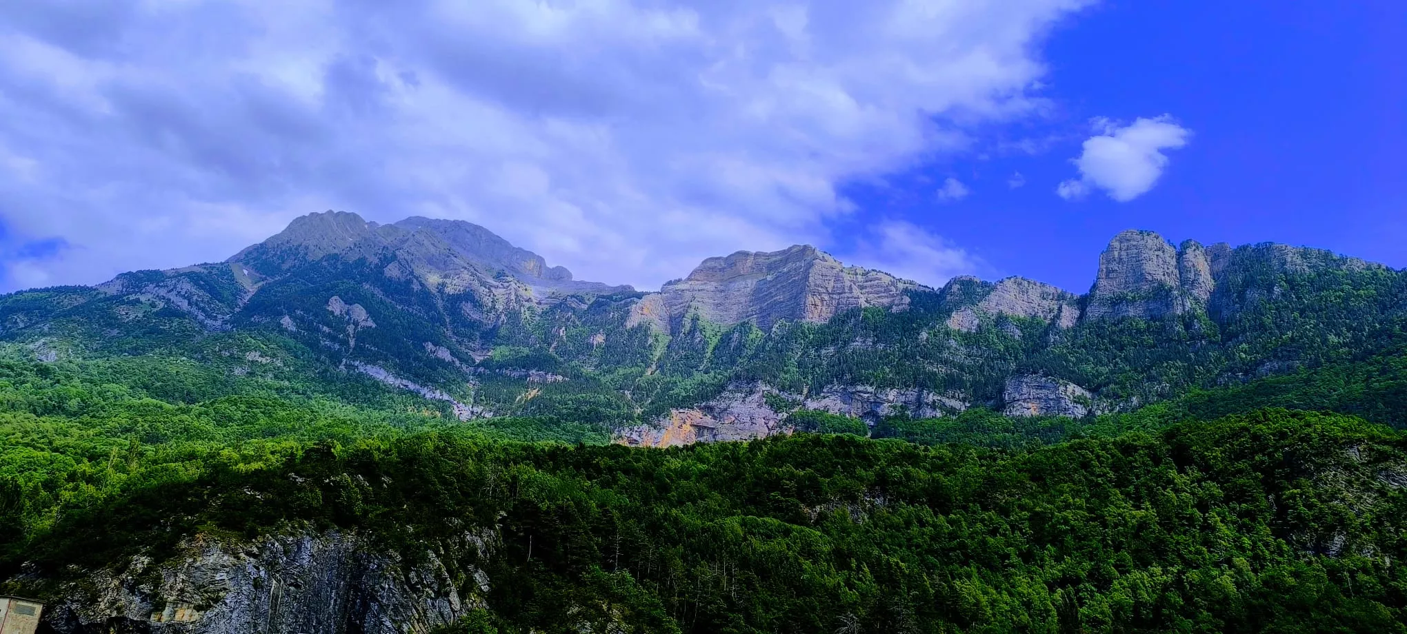 Salida de Panticosa a Búbal del programa Unizar +55. Foto Joaquín Santafé