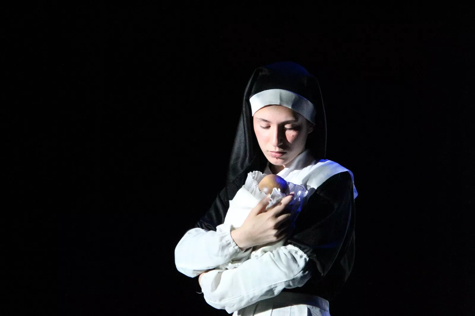 Grupo del Campus de Huesca en la Muestra Joven de Teatro y Danza. Foto Carlos Neofato