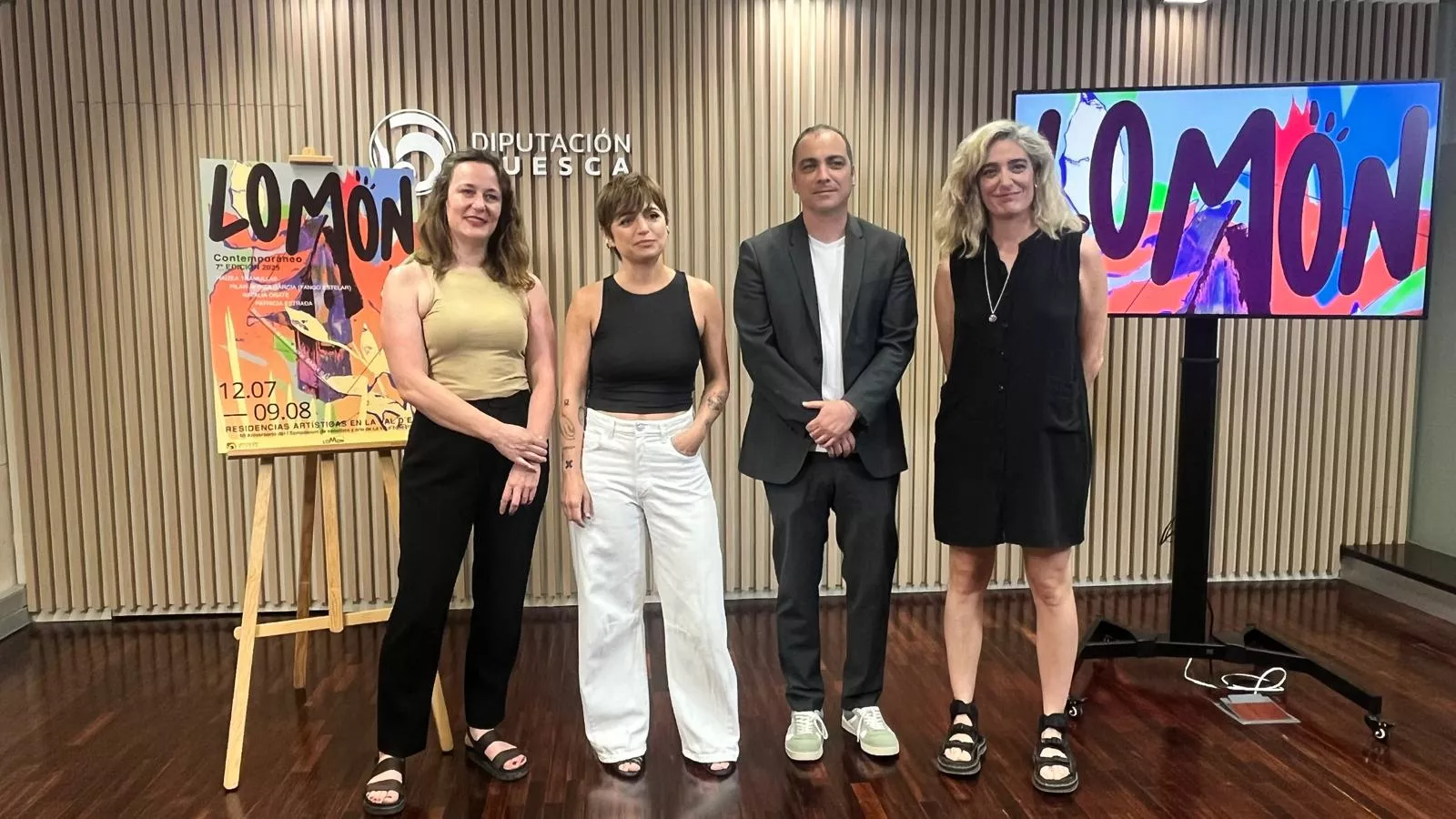Patricia Estrada, Elena López, Carlos Sampériz y Pilar África García en la presentación de Lo Mon. Foto Mercedes Manterola Patricia Estrada, Elena López, Carlos Sampériz y Pilar África García en la presentación de Lo Mon. Foto Mercedes Manterola