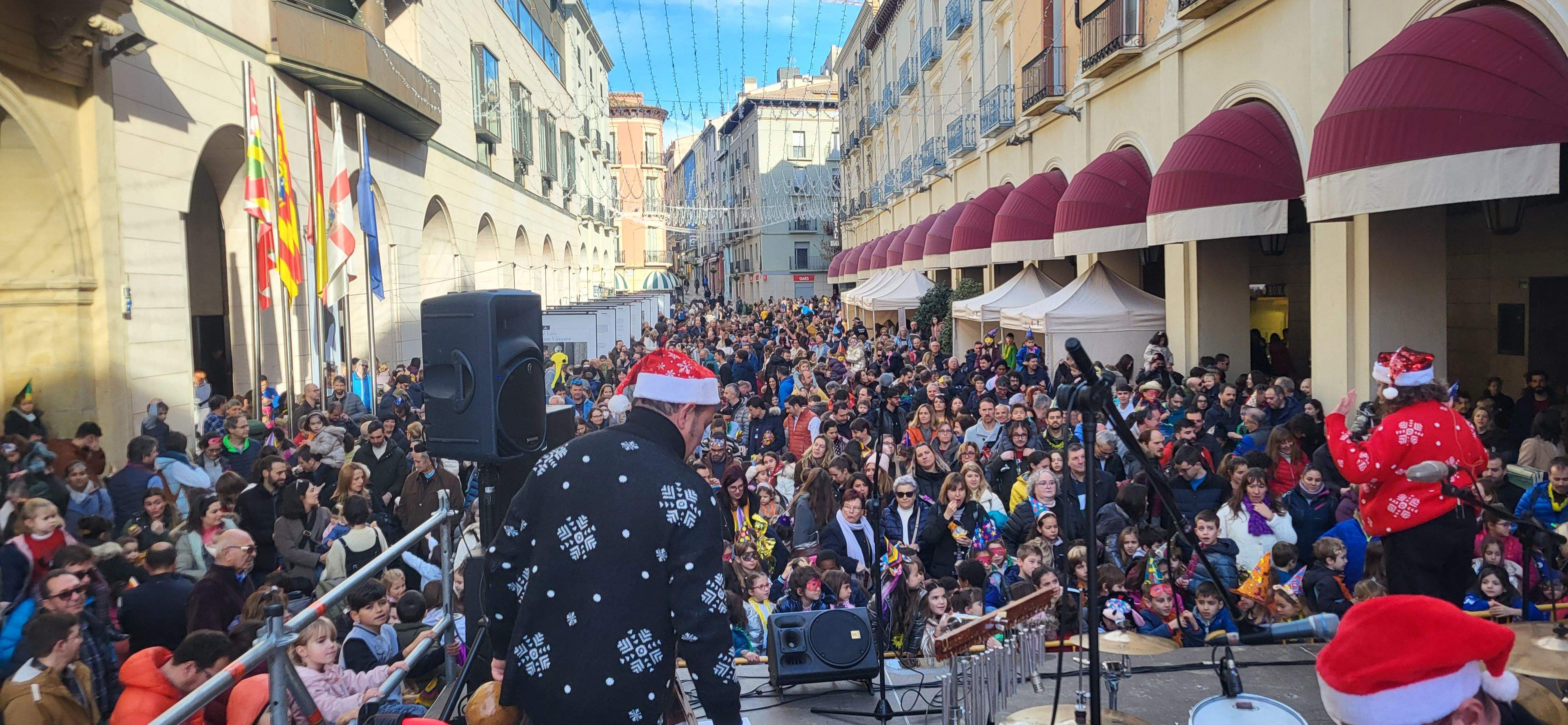 Magnífico ambiente y cartel de completo en las Campanadas Infantiles de Huesca. Foto Myriam Martínez 