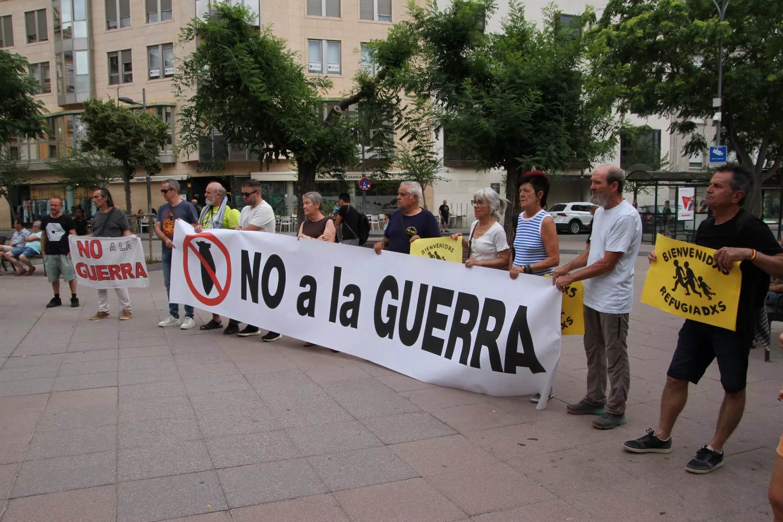 Concentración de la Plataforma Huesca por la Paz. Foto Carlos Neofato