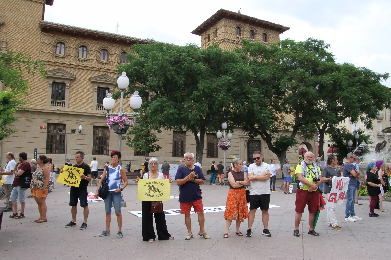 Concentración de la Plataforma Huesca por la Paz. Foto Carlos Neofato