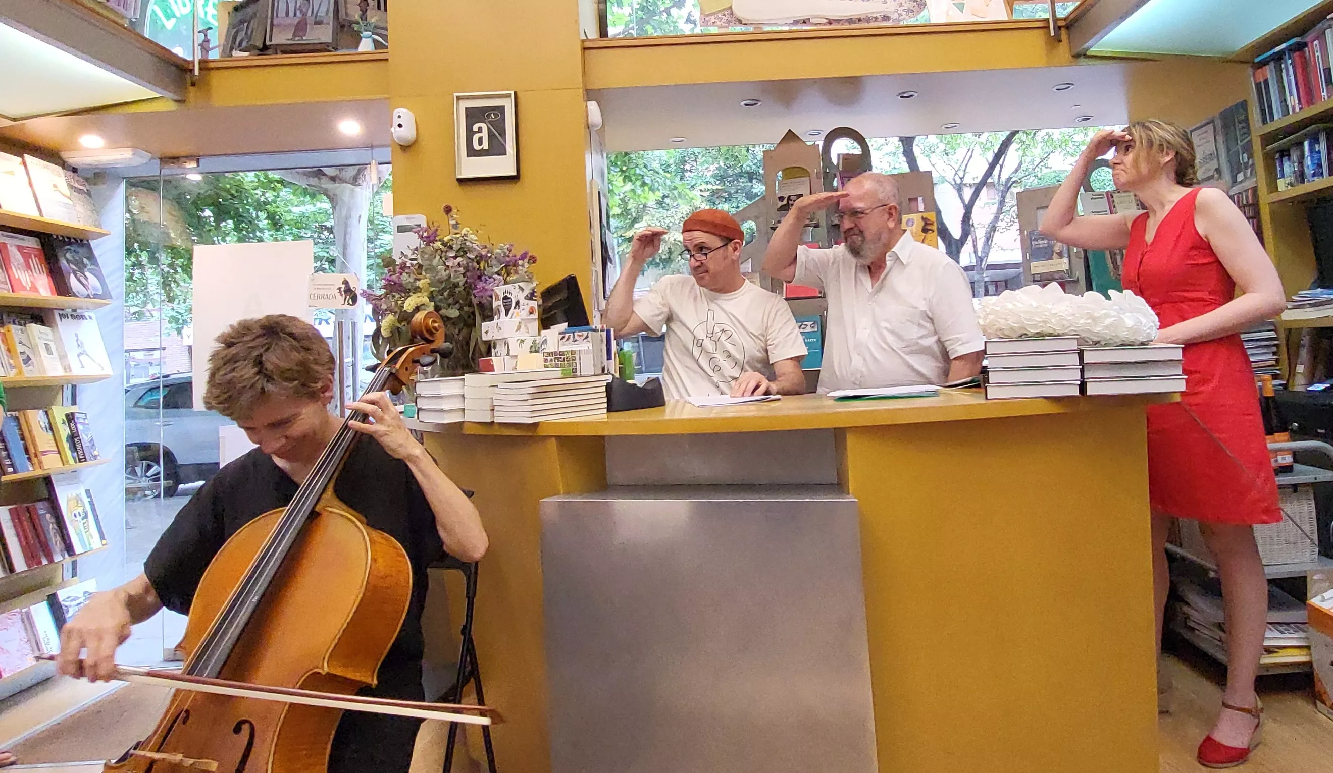 Representación de un fragmento de 'El Critiquín' en la presentación en la Anónima. Foto Mercedes Manterola Representación de un fragmento de 'El Critiquín' en la presentación en la Anónima. Foto Mercedes Manterola