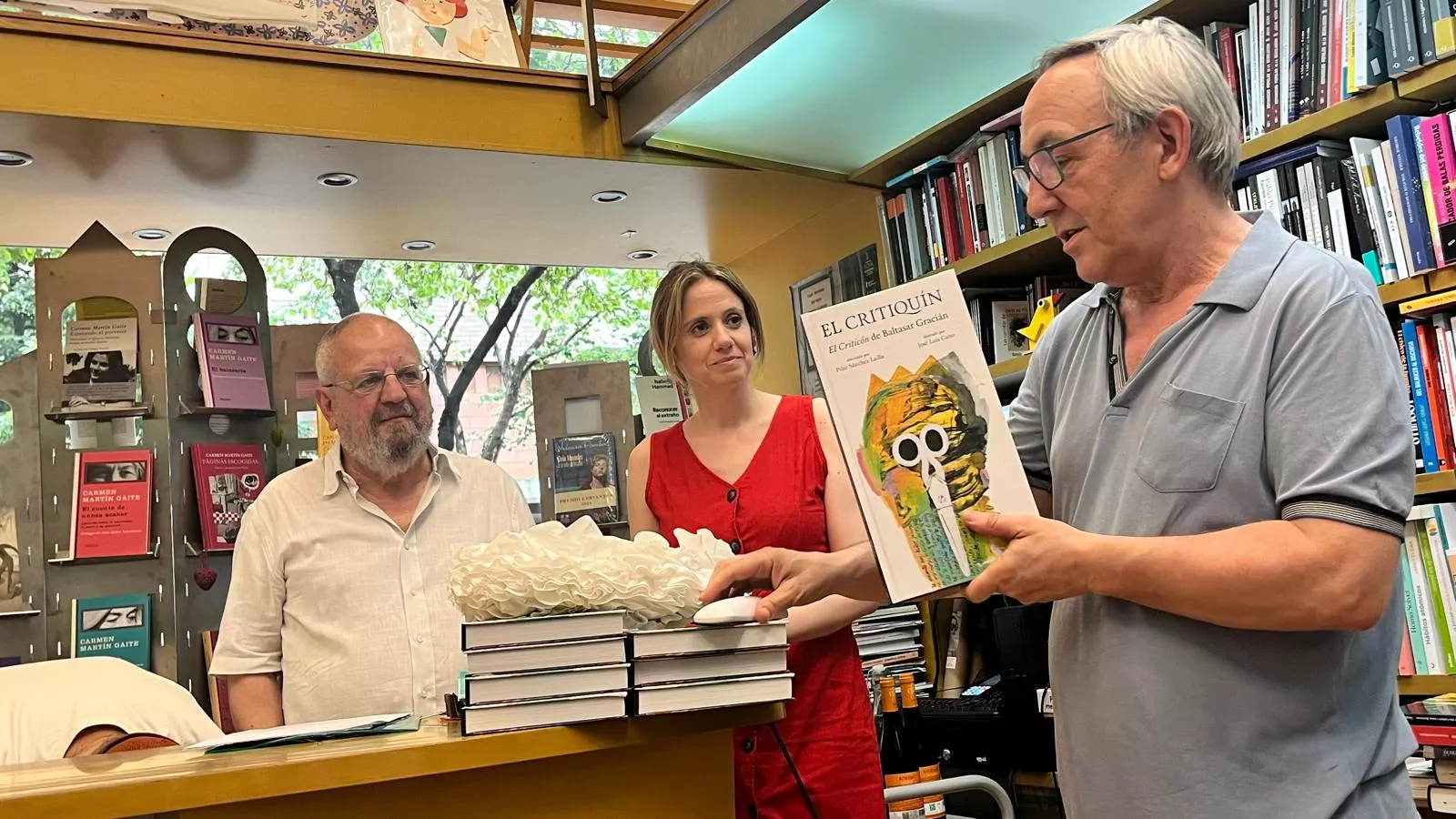 Presentación de 'El Critiquín' de Pilar Sánchez Lailla y José Luis Cano en la librería Anónima. Foto Mercedes Manterola