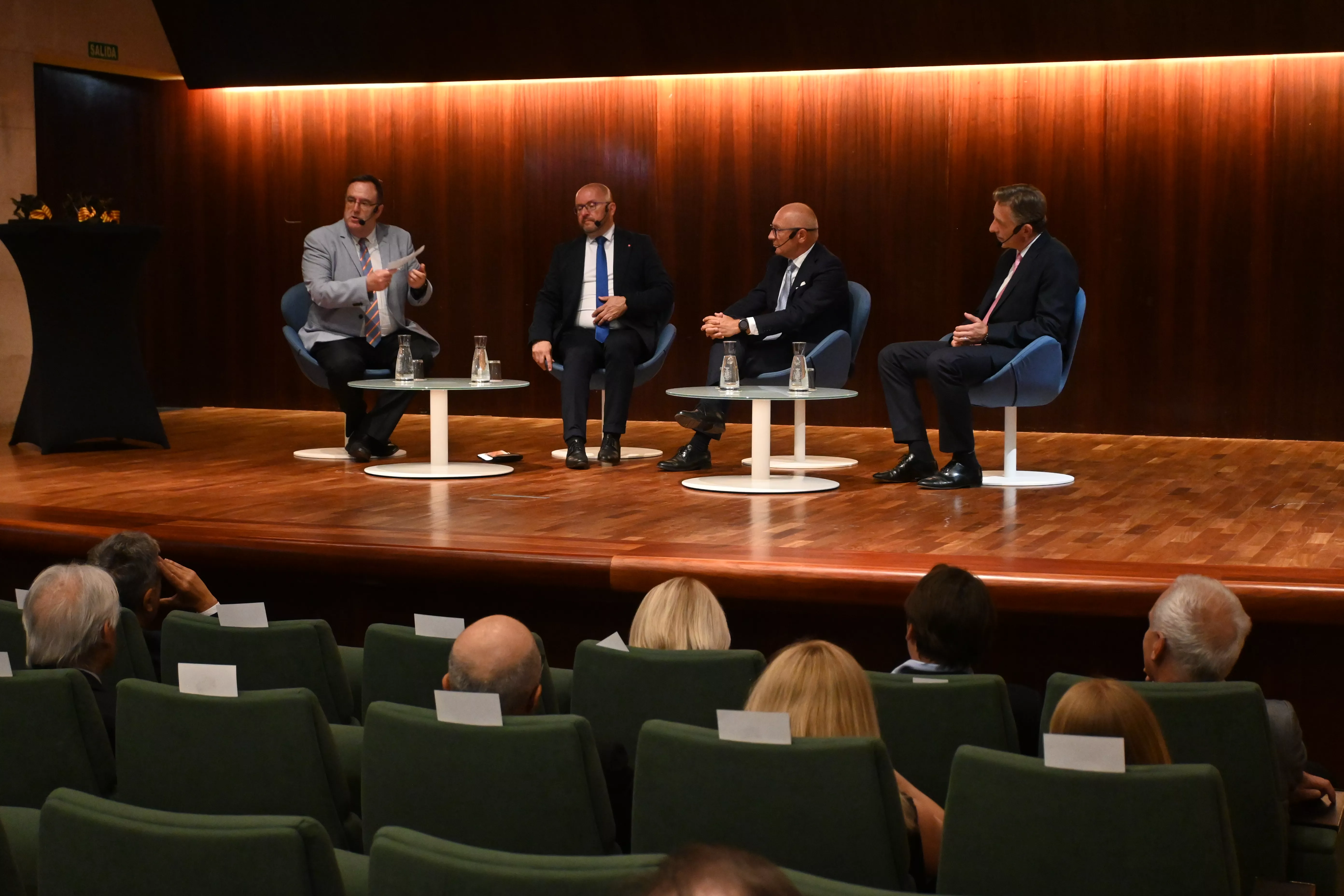 Premios Internacionales del IECHT y el encuentro entre los tres embajadores. Foto Carlos Jalle