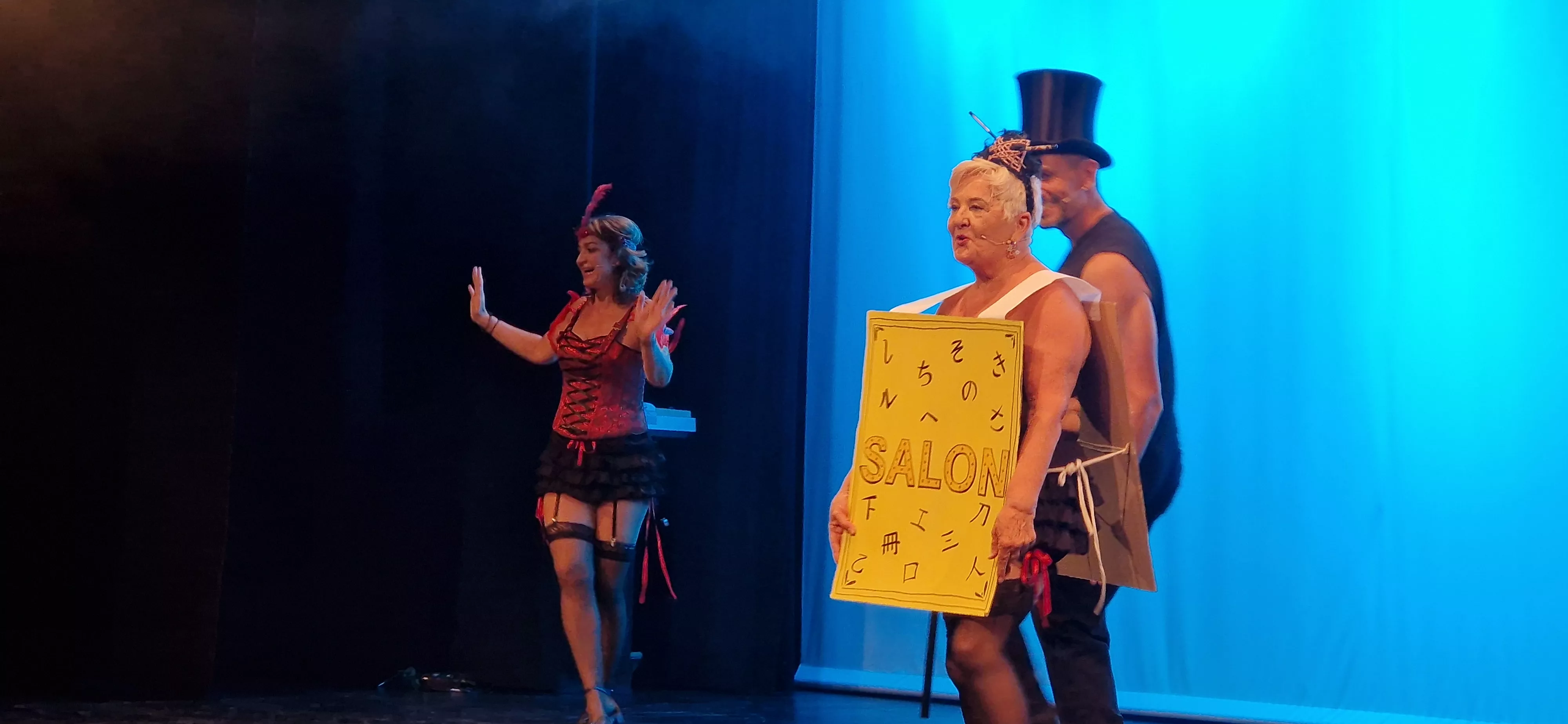 Kandelicas y  El jardín de las delicias. Foto Myriam Martínez