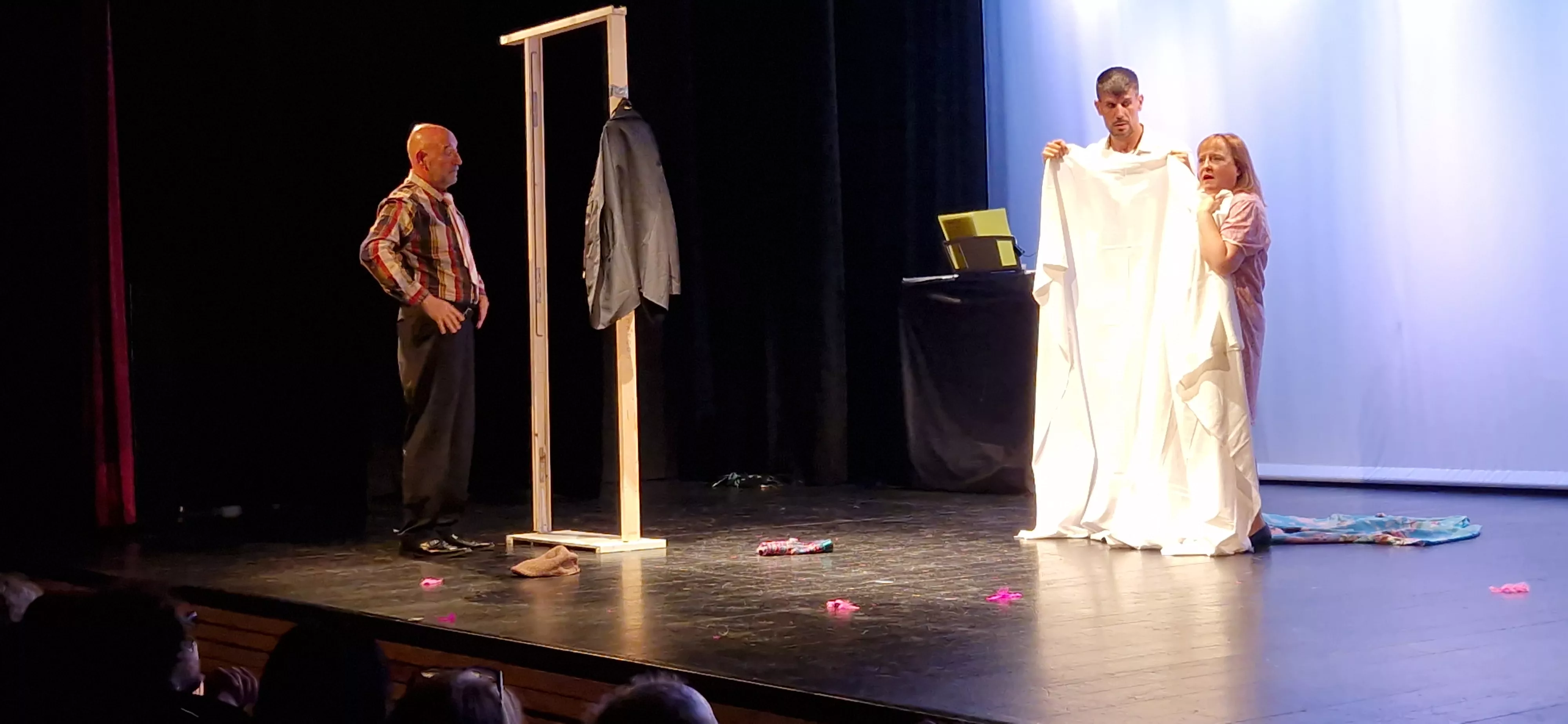 Kandelicas y  El jardín de las delicias. Foto Myriam Martínez