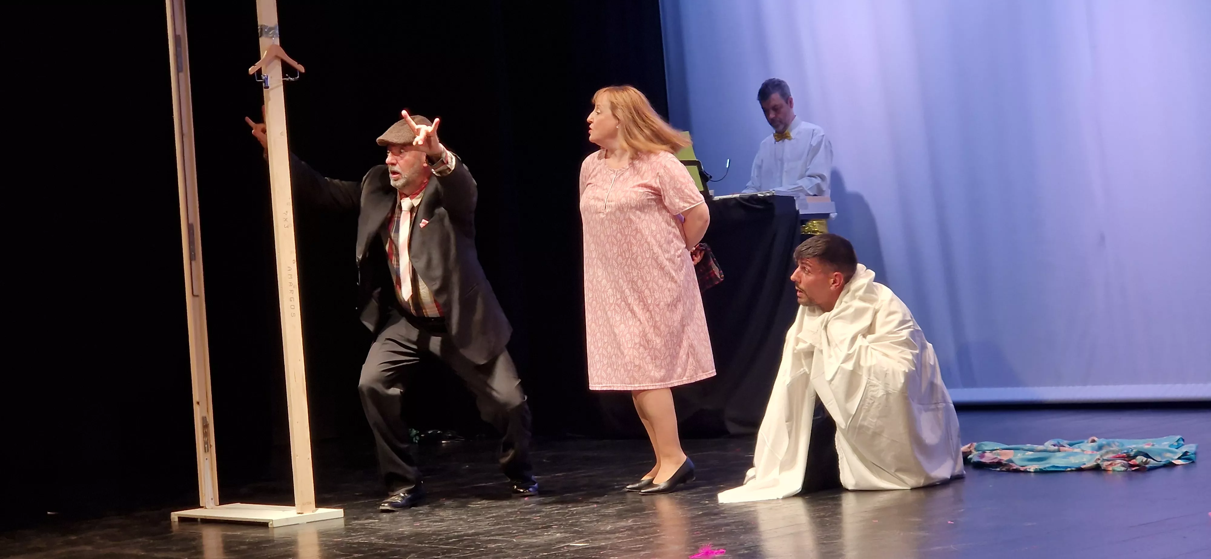 Kandelicas y  El jardín de las delicias. Foto Myriam Martínez