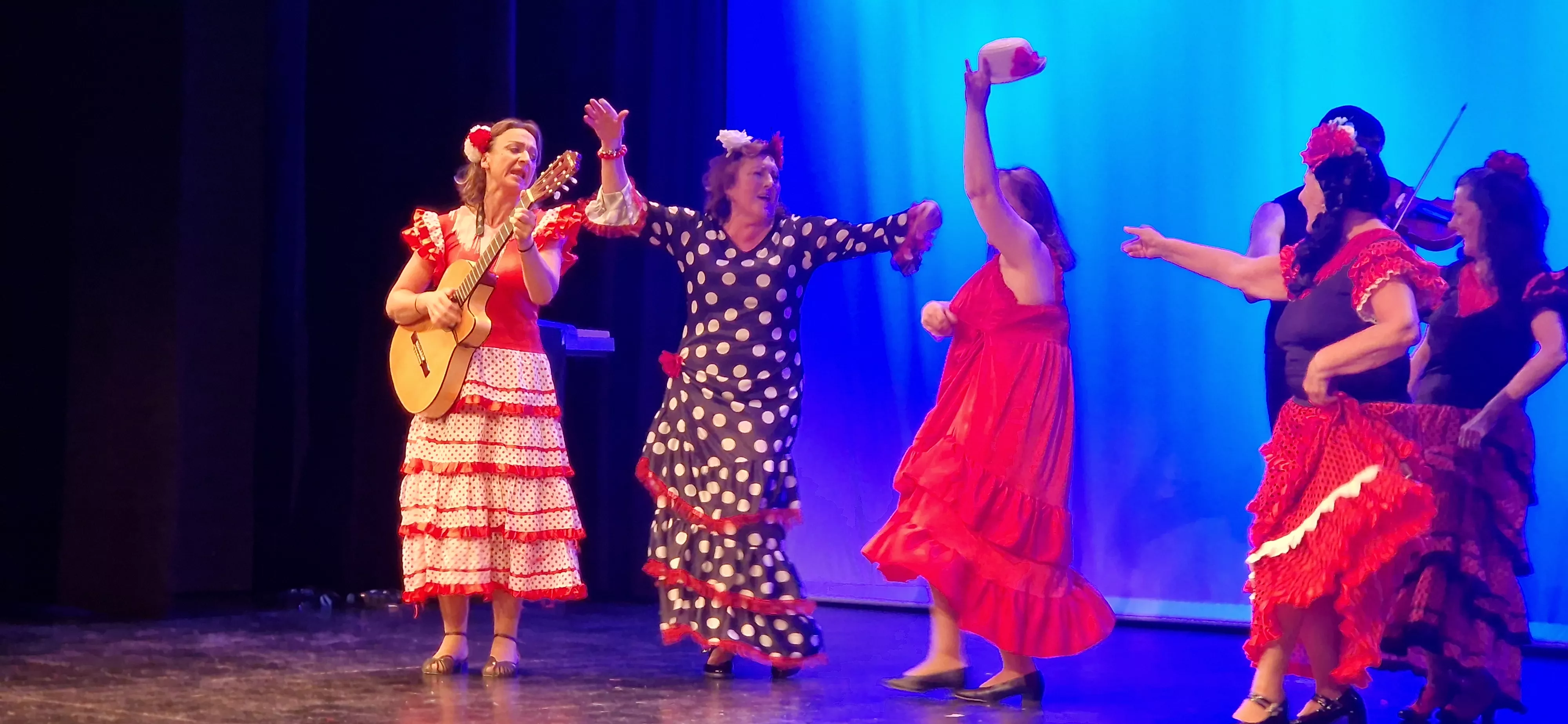 Kandelicas y  El jardín de las delicias. Foto Myriam Martínez