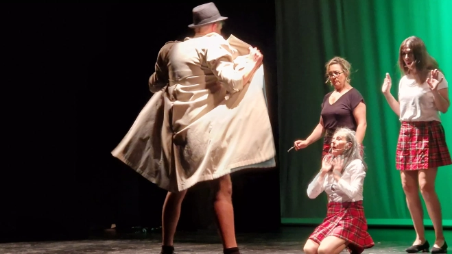 Kandelicas yEl jardín de las delicias. Foto Myriam Martínez Kandelicas yEl jardín de las delicias. Foto Myriam Martínez