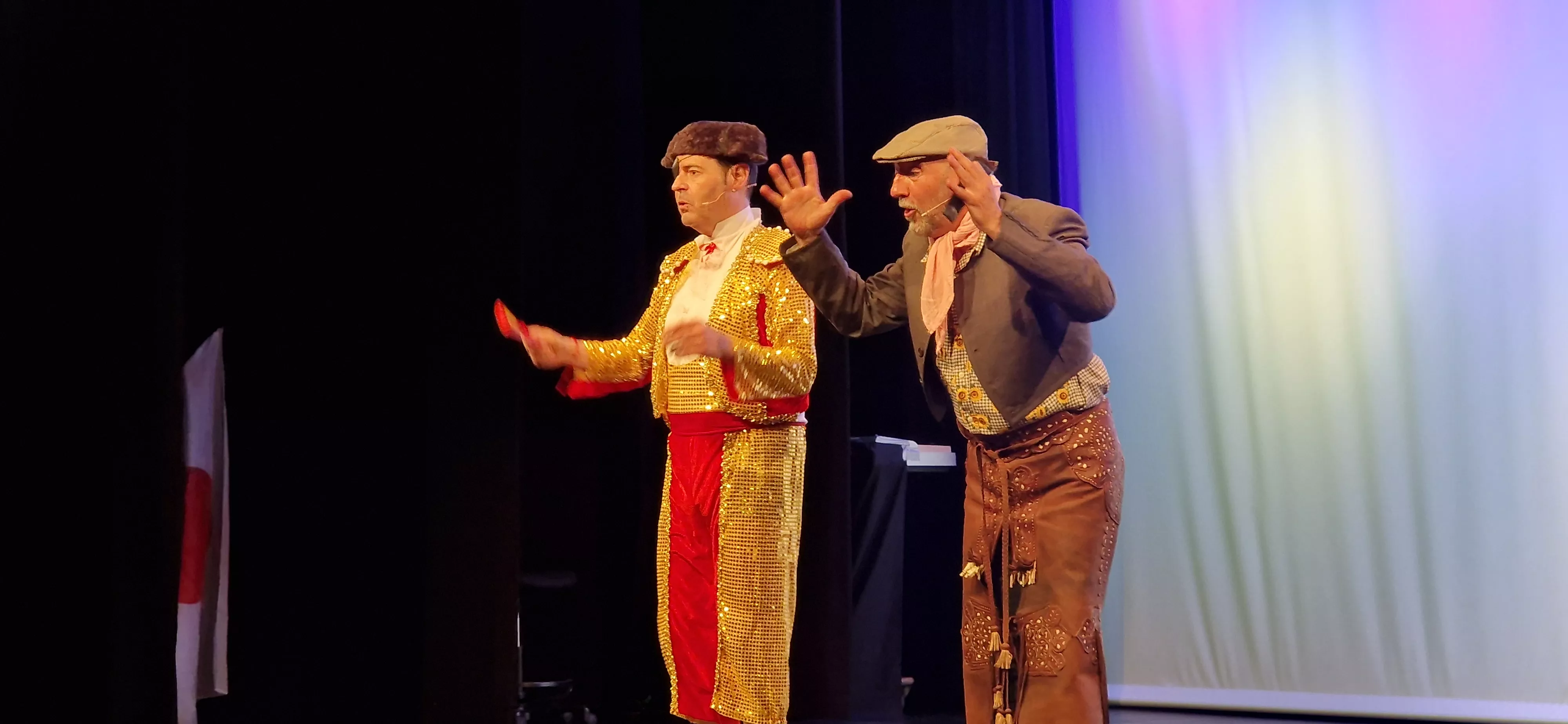 Kandelicas y  El jardín de las delicias. Foto Myriam Martínez