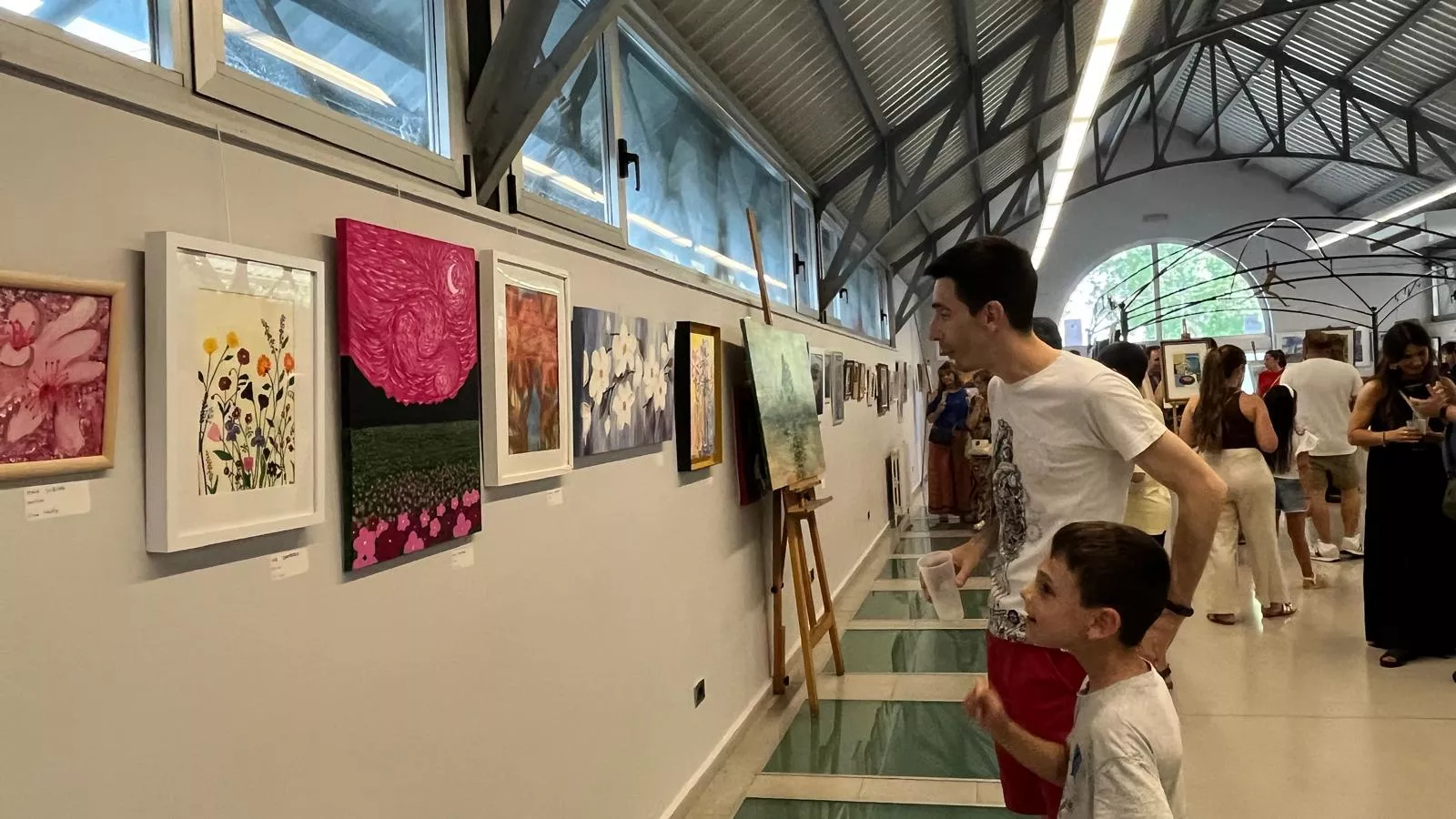 Inauguración de la exposición de la Escuela Sanagustín en el Centro Cultural Manuel Benito Moliner. Foto Mercedes Manterola