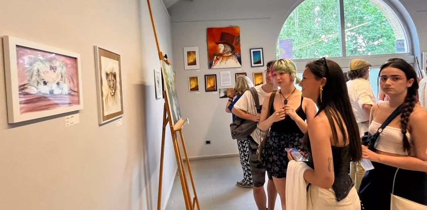 Inauguración de la exposición de la Escuela Sanagustín en el Centro Cultural Manuel Benito Moliner. Foto Mercedes Manterola