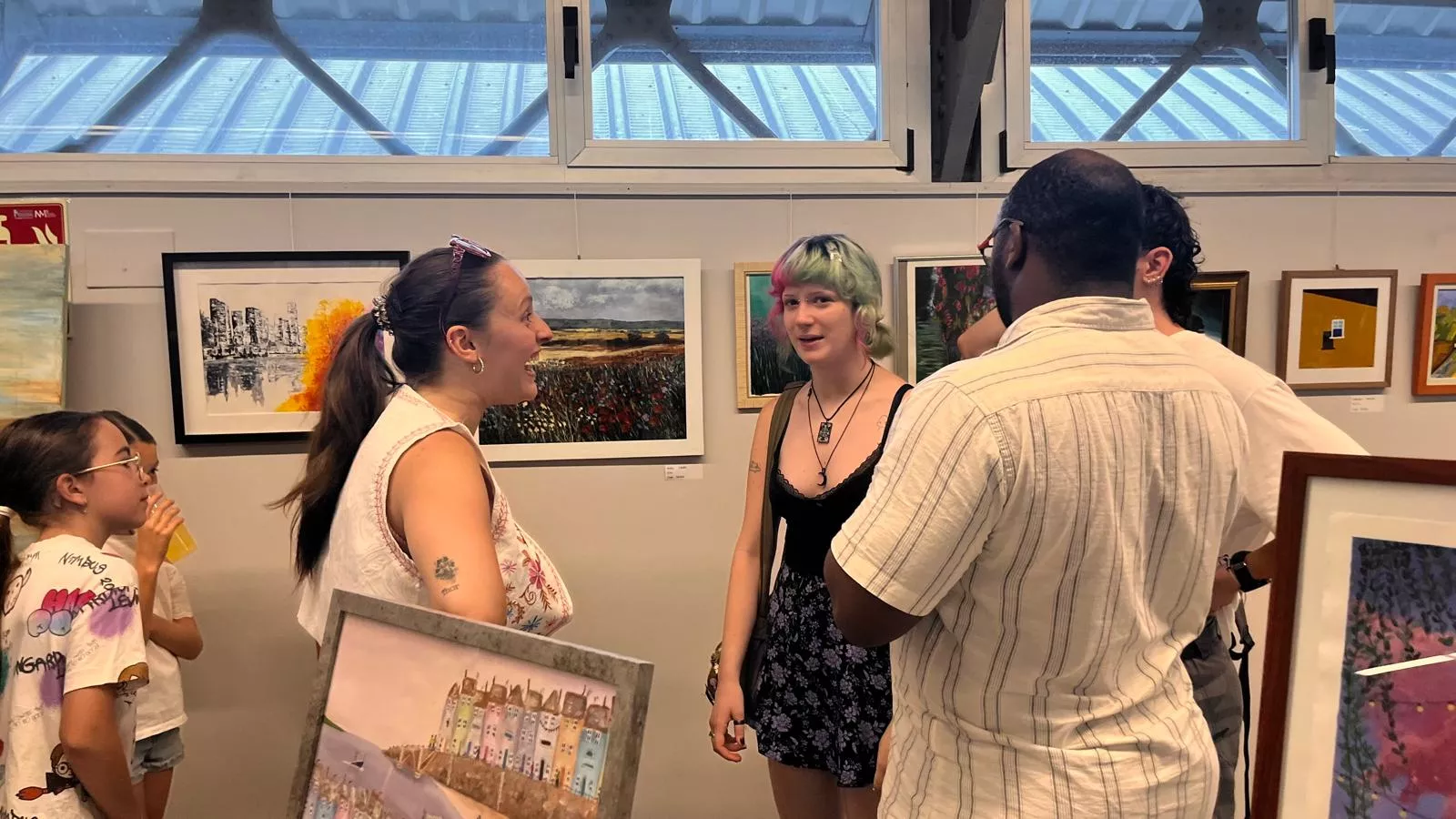 Inauguración de la exposición de la Escuela Sanagustín en el Centro Cultural Manuel Benito Moliner. Foto Mercedes Manterola