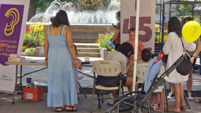 Asociación de Hipoacúsicos San Francisco de Sales de Huesca. Foto Myriam Martínez Asociación de Hipoacúsicos San Francisco de Sales de Huesca. Foto Myriam Martínez