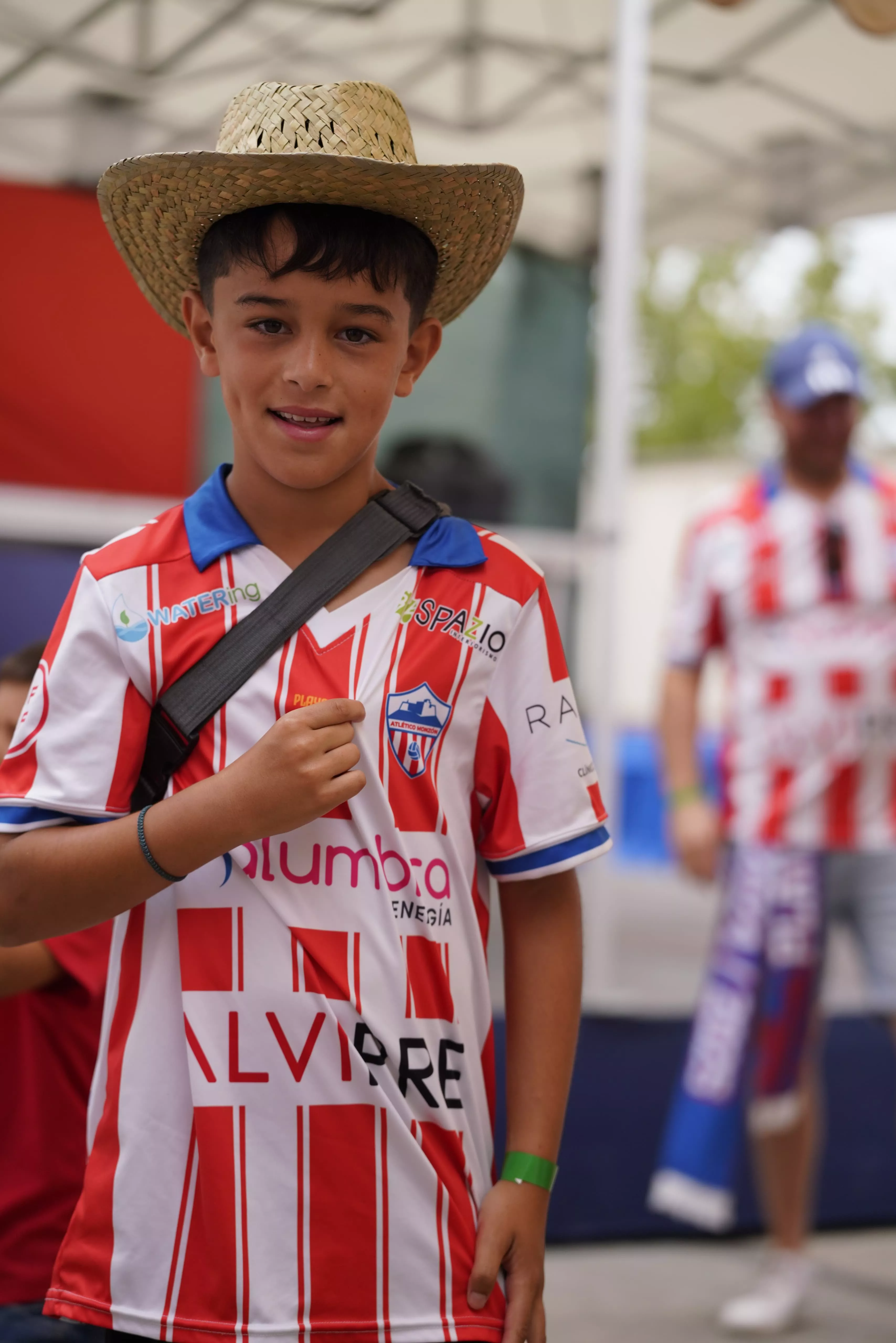 Ambiente previo al partido en Monzón. Foto: Dani Vidal @fotomaniafut