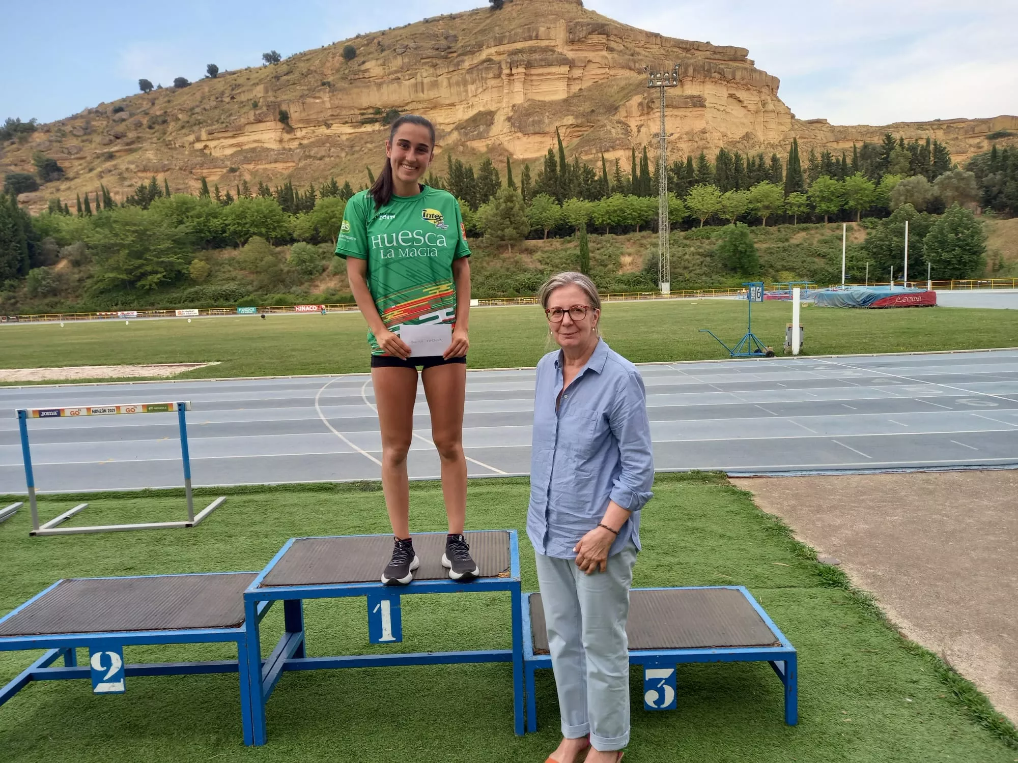 Mónica Naudín, ganadora en longitud