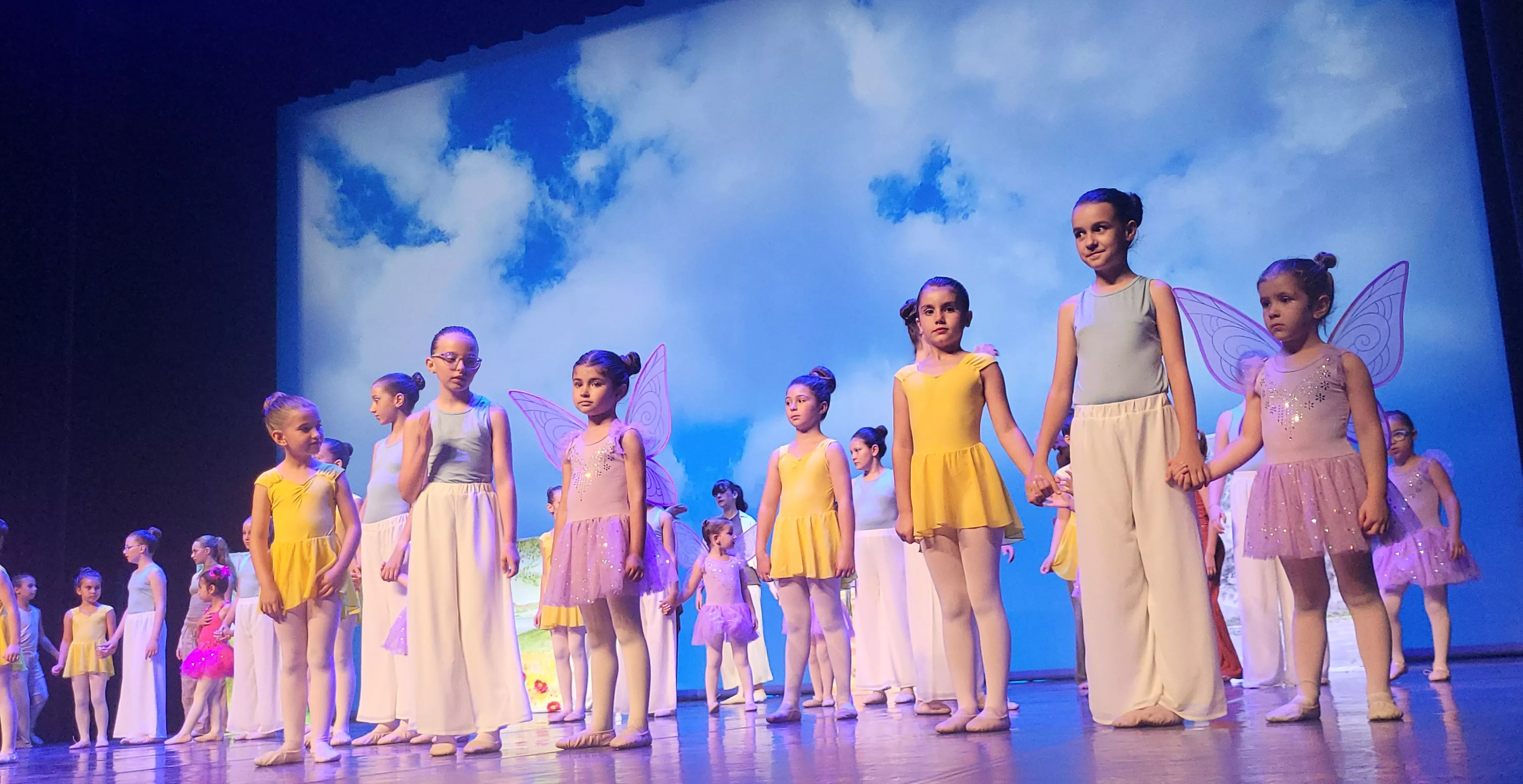 Espectáculo de final de curso 2025 de la Escuela de Danza Elenco. Foto Mercedes Manterola