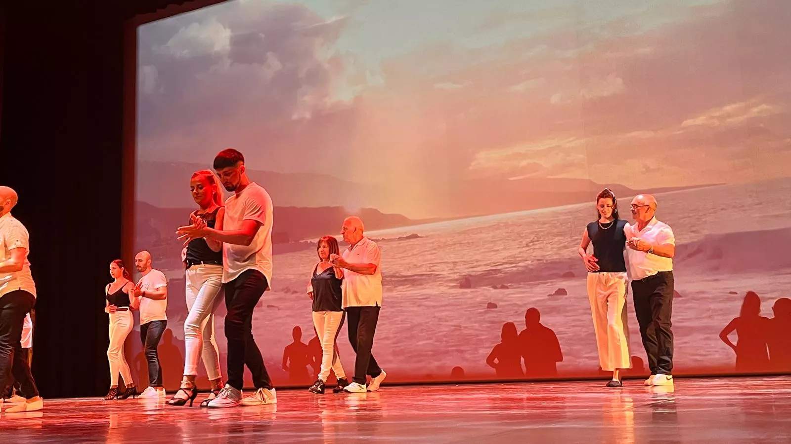 Espectáculo de final de curso 2025 de la Escuela de Danza Elenco. Foto Mercedes Manterola