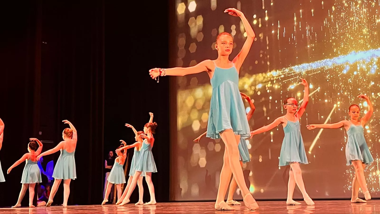 Espectáculo de final de curso 2025 de la Escuela de Danza Elenco. Foto Mercedes Manterola