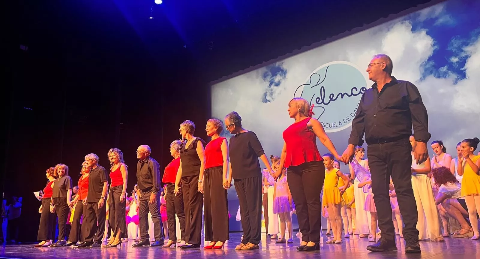 Espectáculo de final de curso 2025 de la Escuela de Danza Elenco. Foto Mercedes Manterola