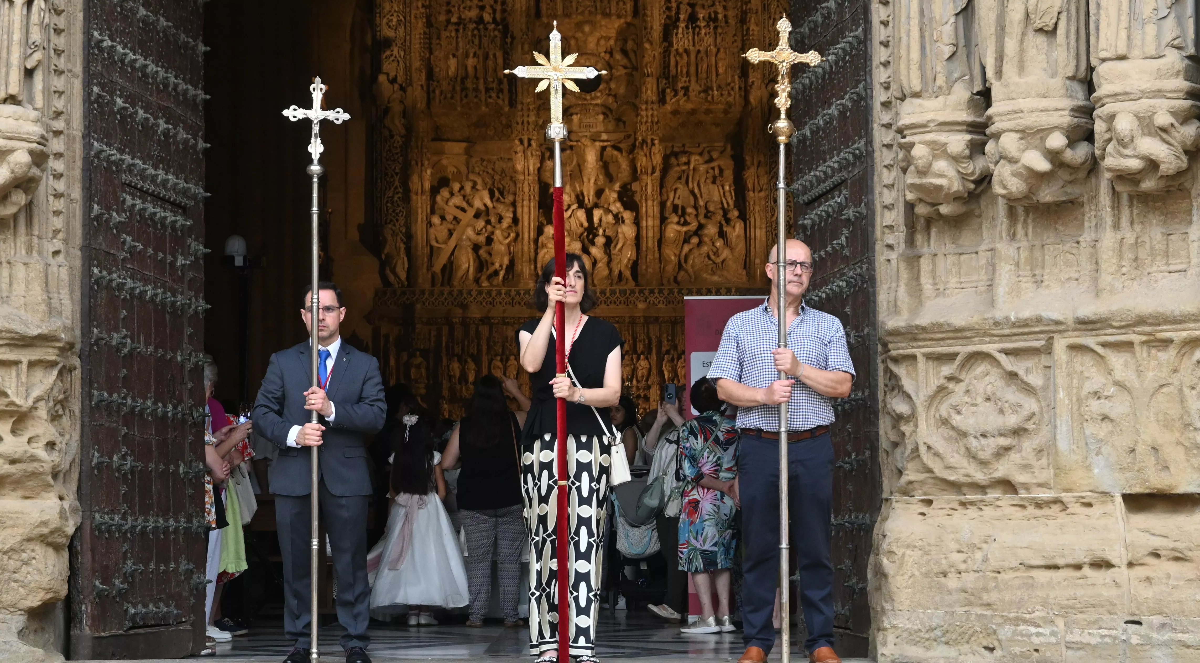 Corpus Christi en Huesca con el obispo Padre Pedro Aguado. Foto Carlos Jalle
