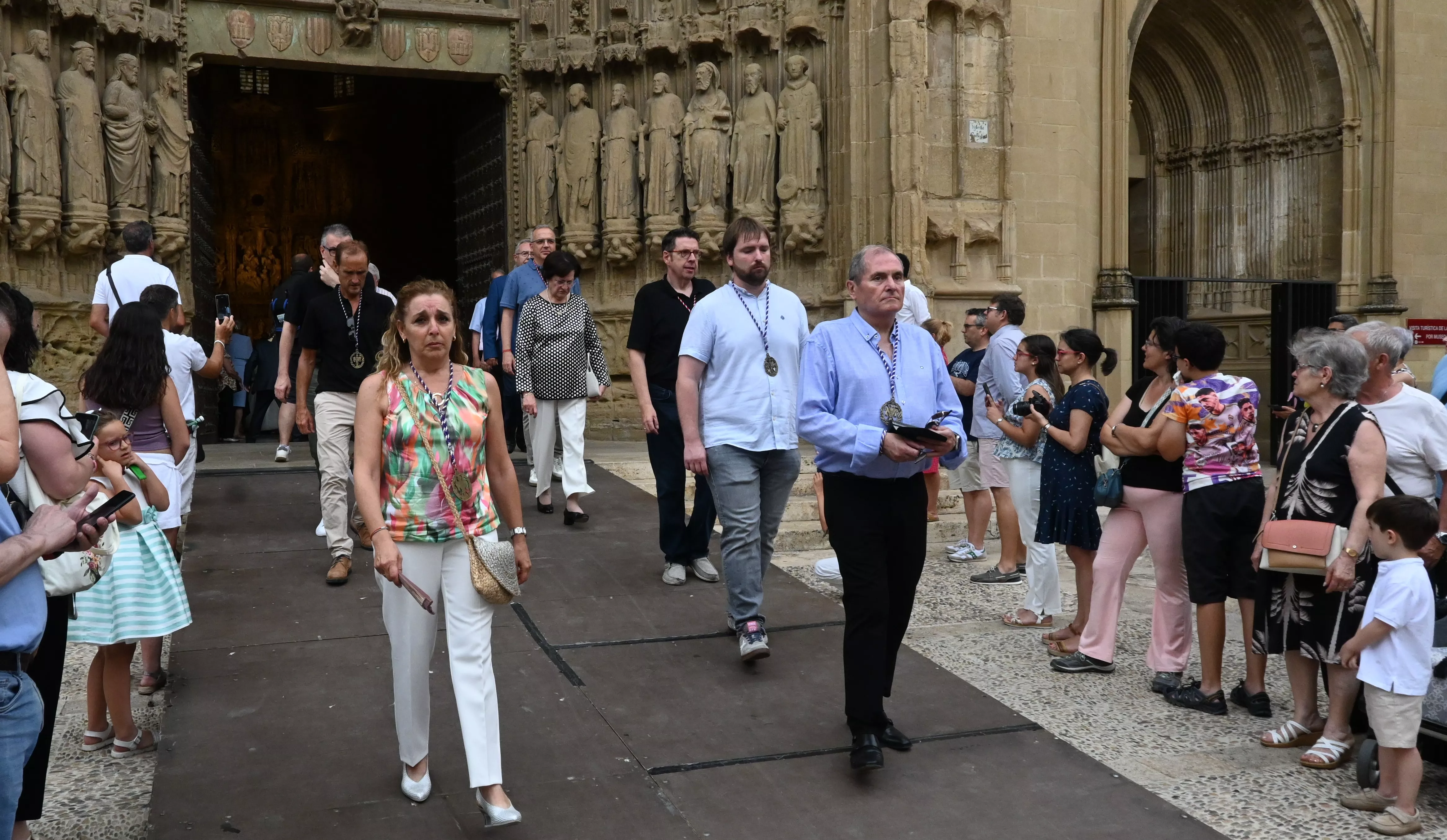 Corpus Christi en Huesca con el obispo Padre Pedro Aguado. Foto Carlos Jalle