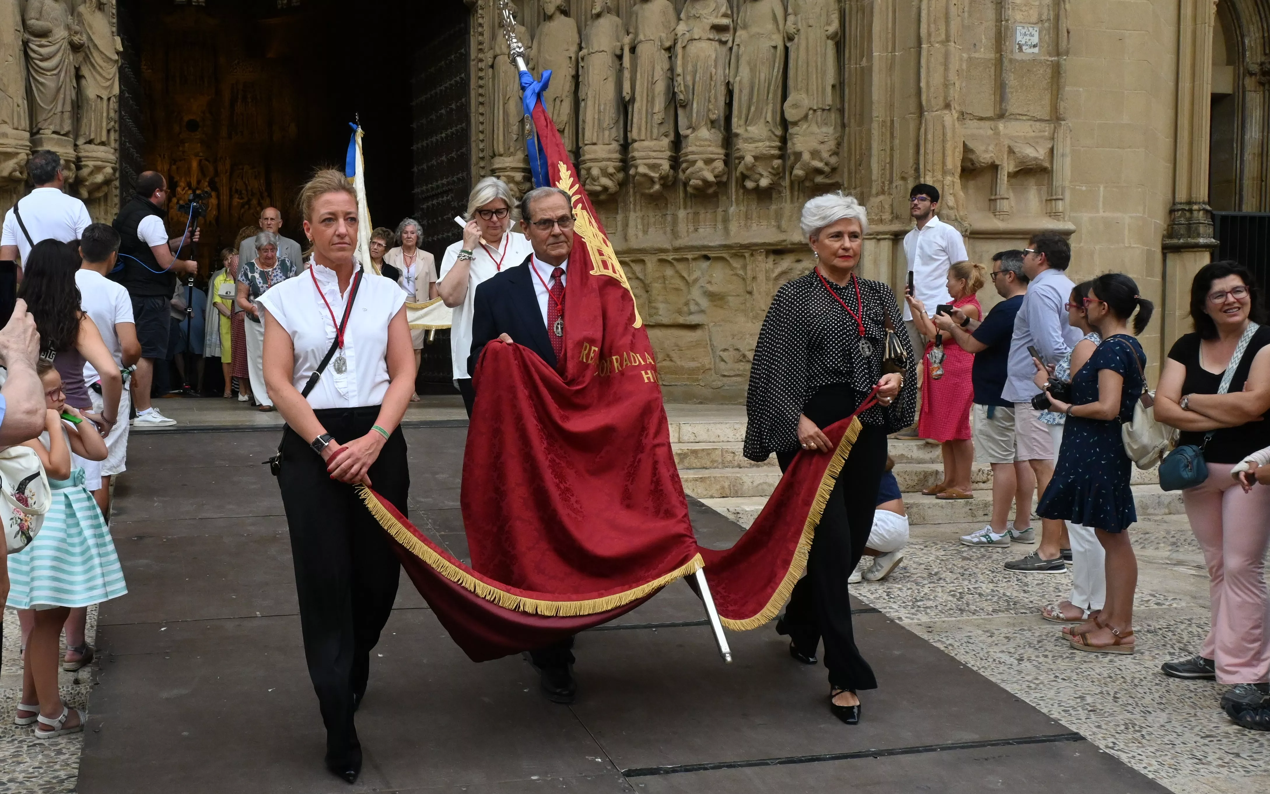 Corpus Christi en Huesca con el obispo Padre Pedro Aguado. Foto Carlos Jalle
